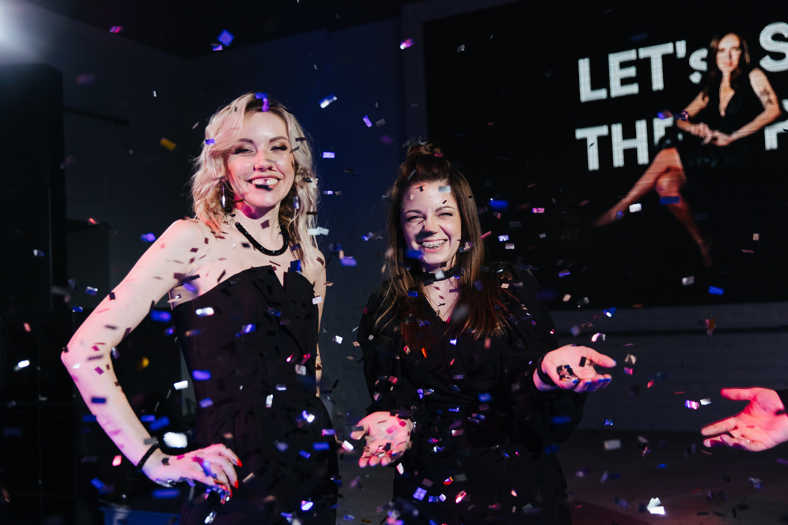 Репортаж ДР в Пассаже. Фотограф в Красноярске Надежда Воскресенская