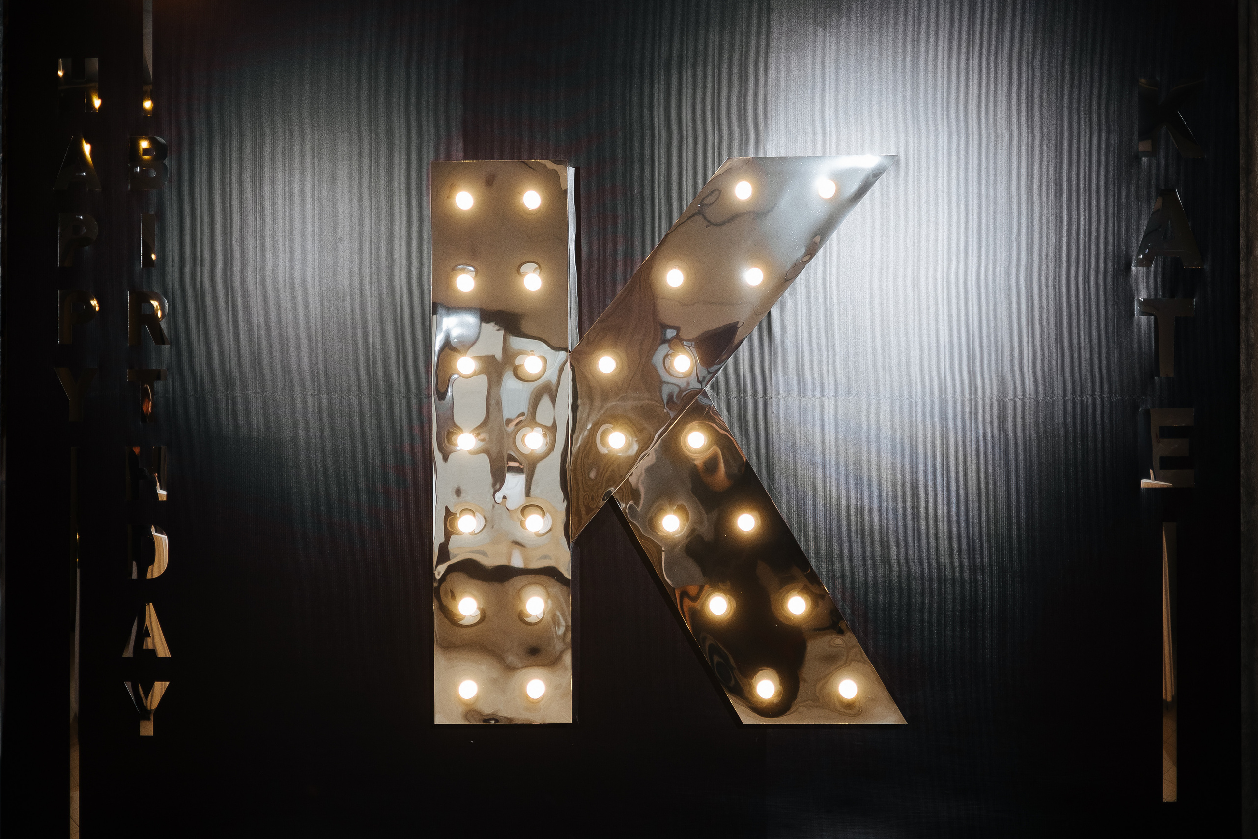 Репортаж ДР в Пассаже. Фотограф в Красноярске Надежда Воскресенская