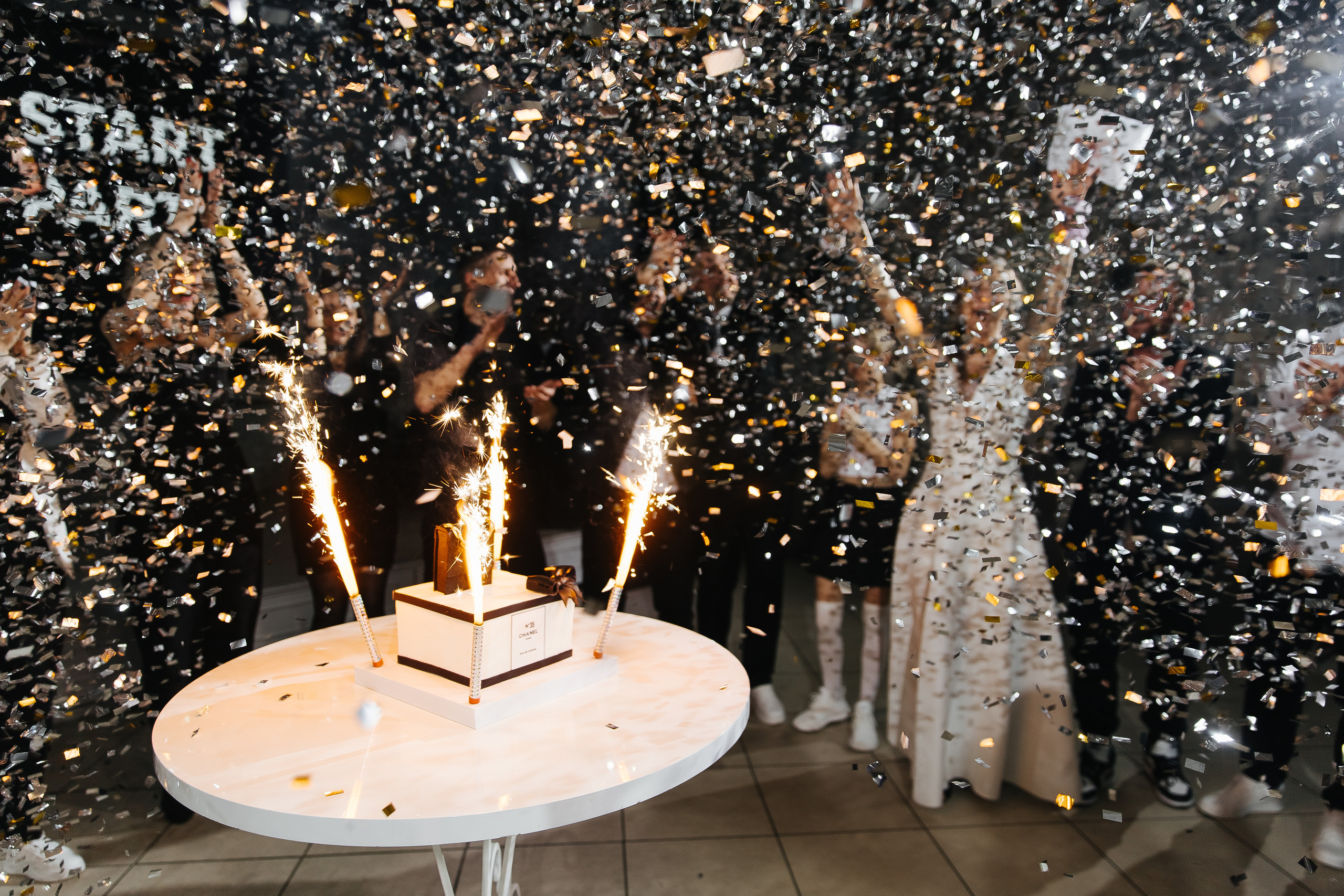 Репортаж ДР в Пассаже. Фотограф в Красноярске Надежда Воскресенская