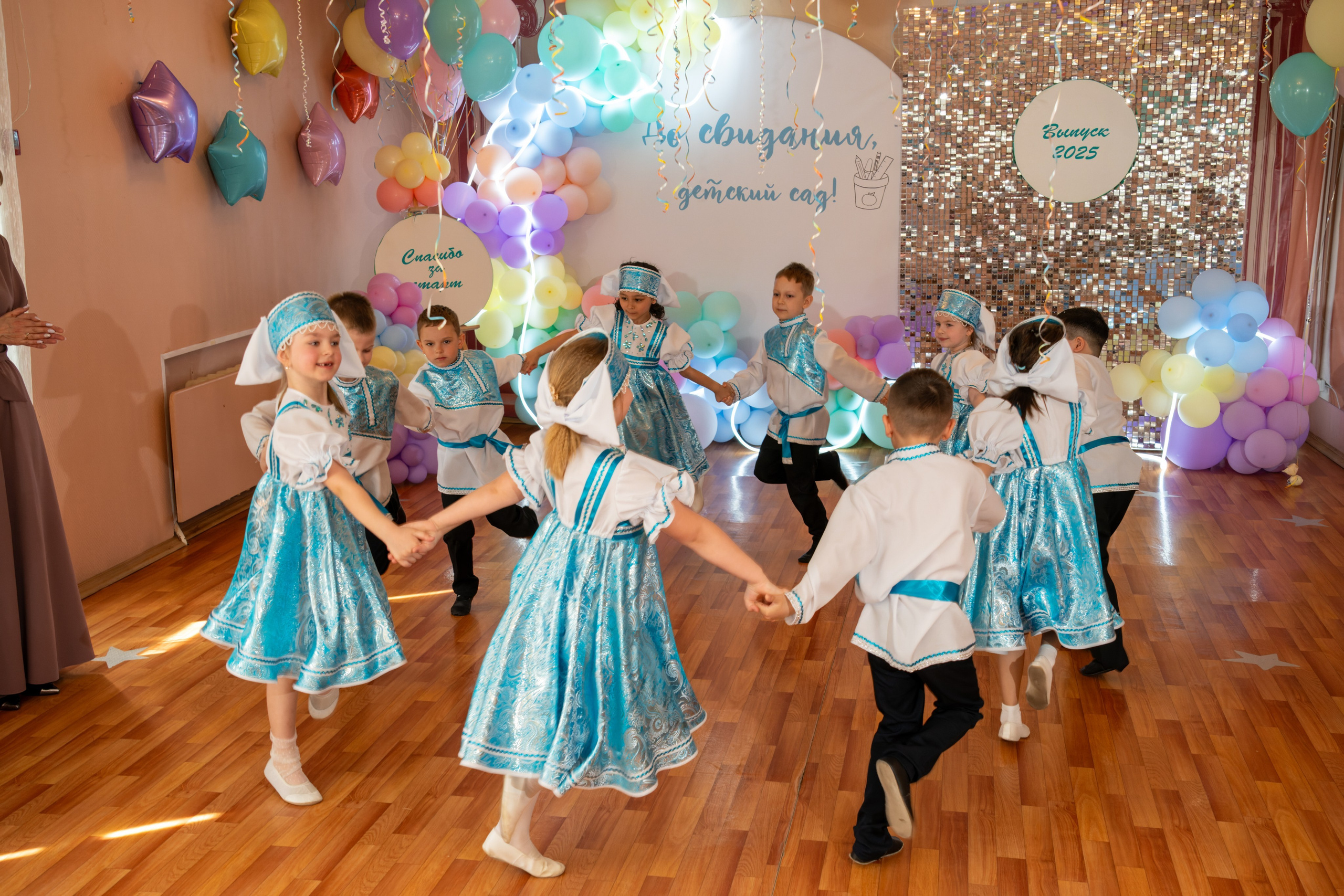 Фотосъёмка утренников и выпускных в детском саду. «Студия DRONAVT`s» — видеосъёмка и фотография г. Москва