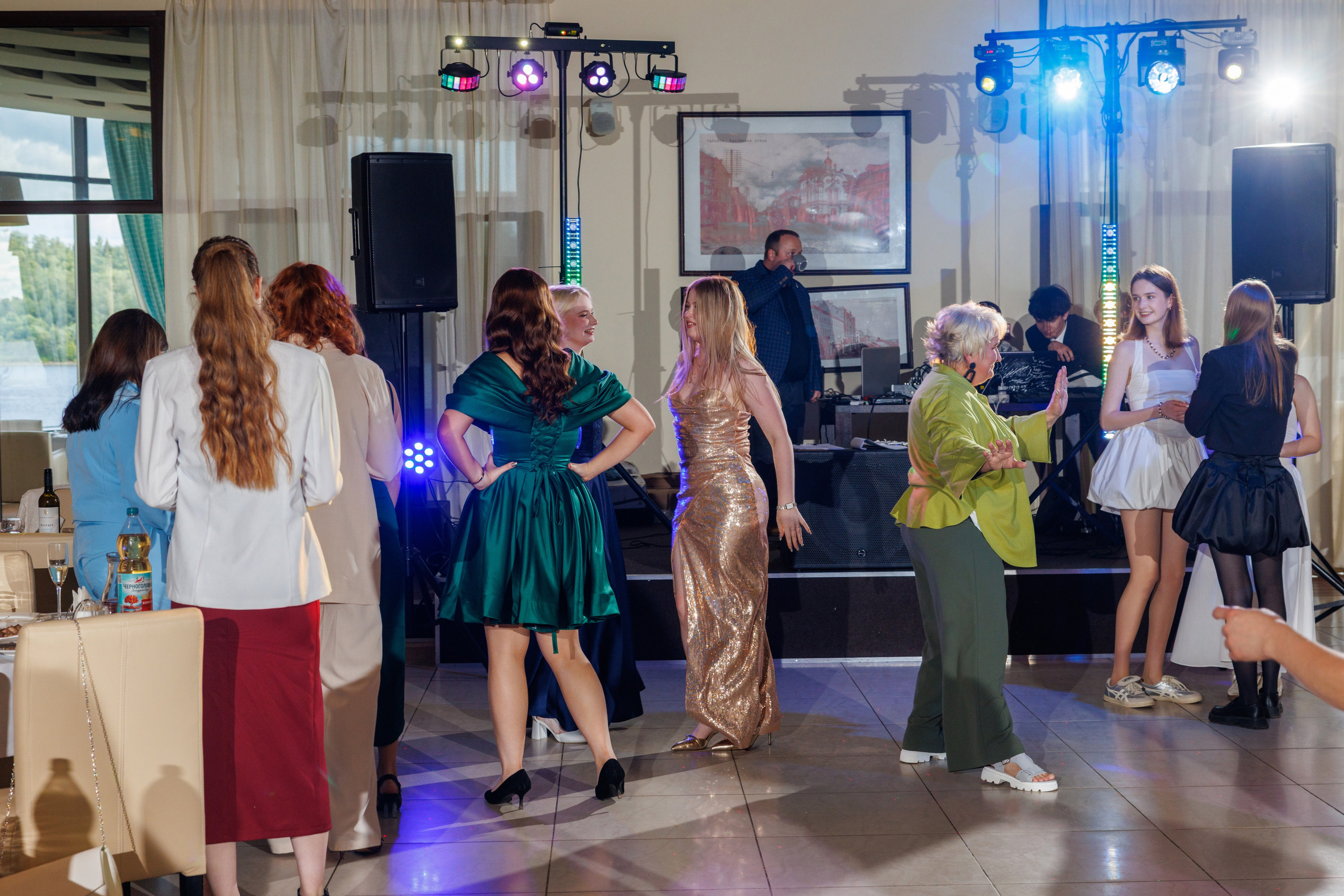 Выпускной 2025 Шк 10. Коммерческий фотограф Андрей Тремасов