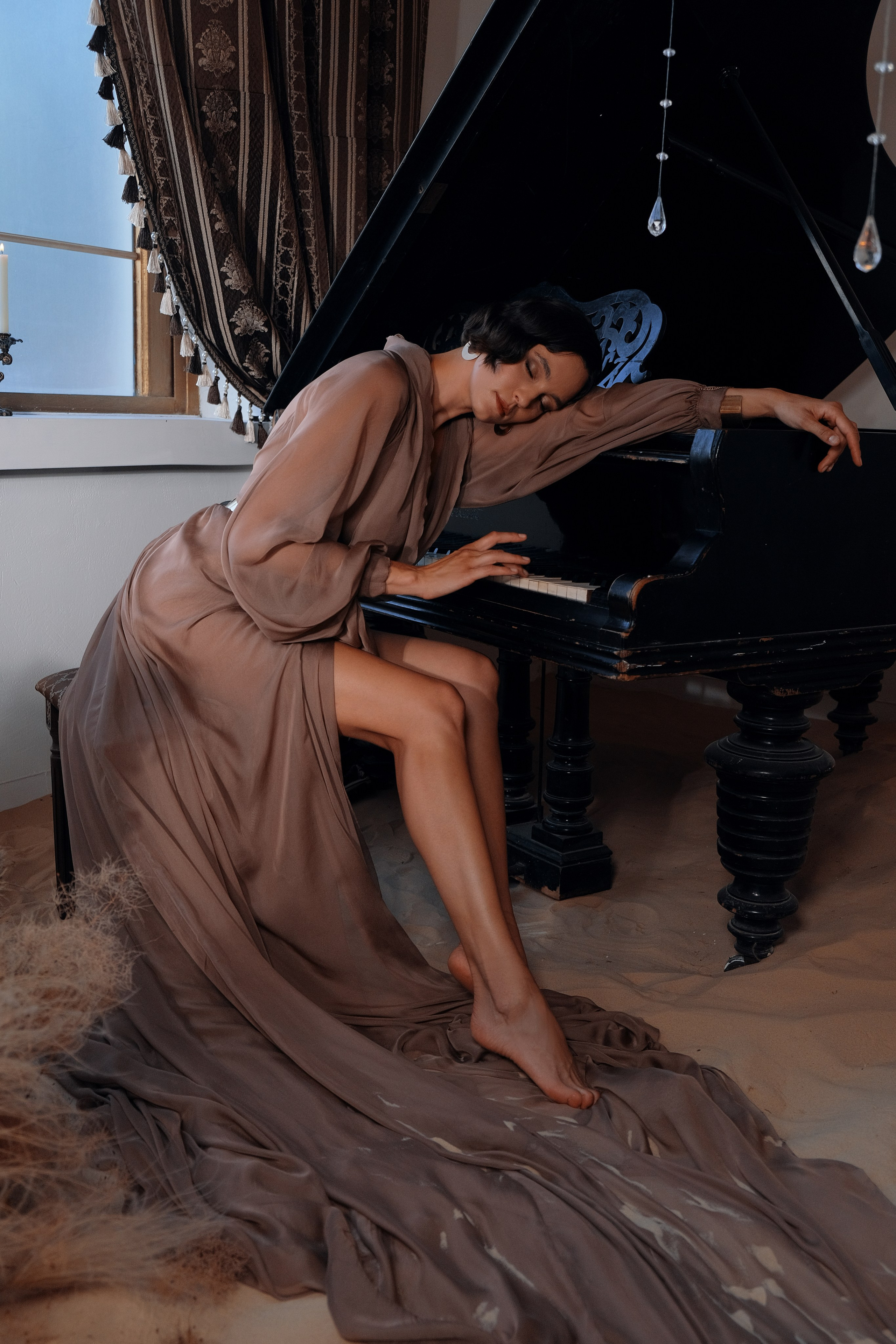 Фотосессия. Фотостудия № 1, дюна, dune, Атрейдес, Арракис. Профессиональная фотосъемка в Крыму. Натуральные эмоции и живые кадры. Забронируйте дату прямо сейчас!