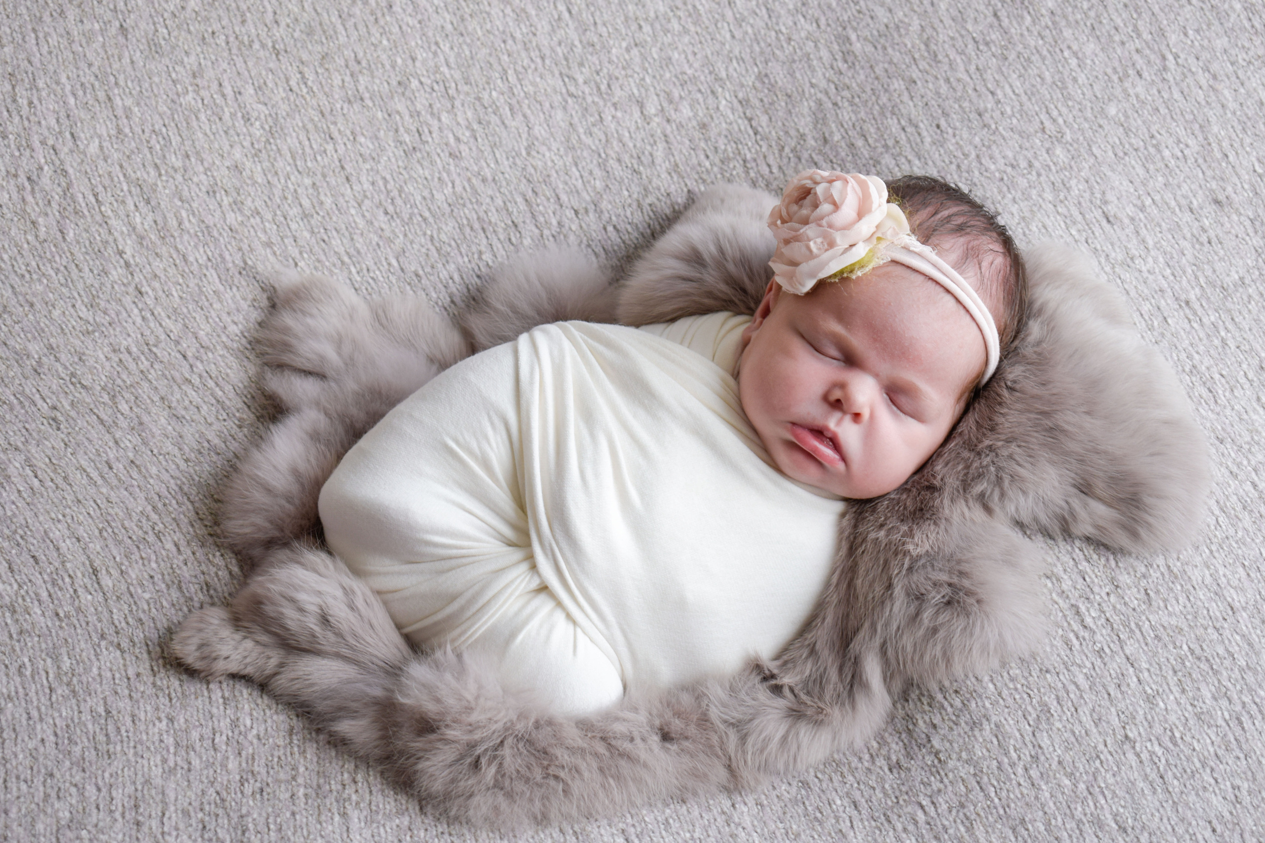 Фотосессия новорожденного примеры фото. Фотограф в Ялте Инна Найден. Детский и семейный фотограф