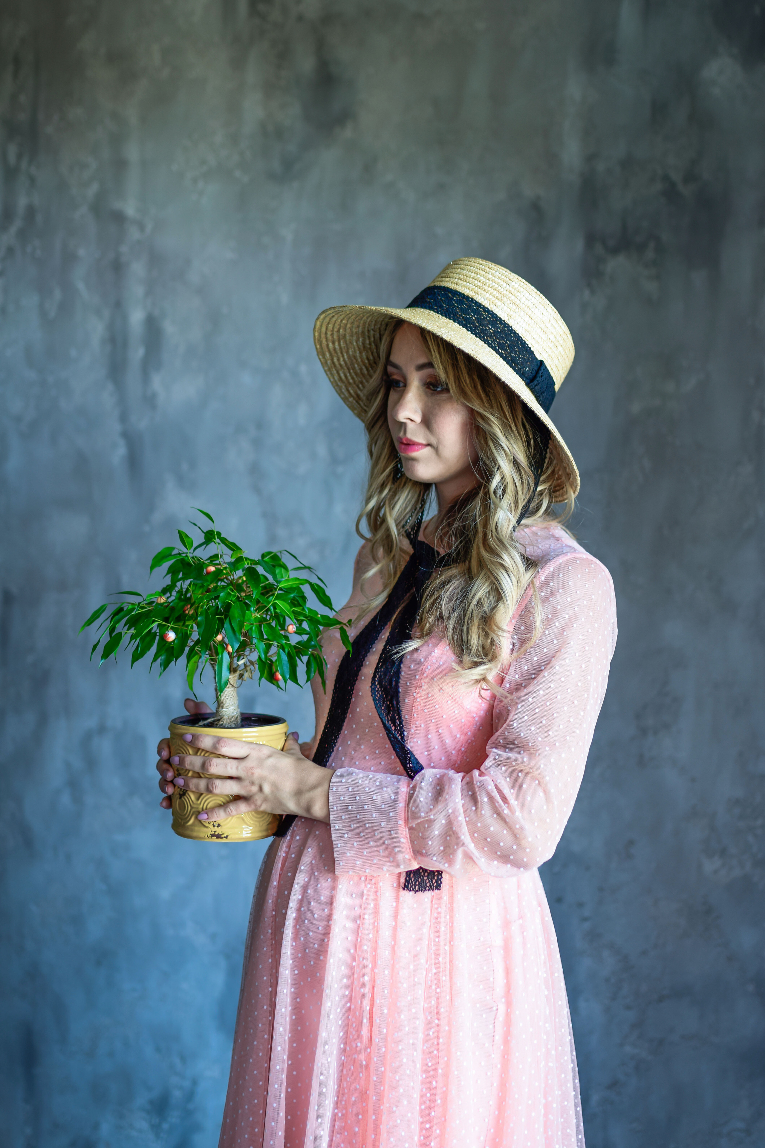 Фотосессия беременности. Фотограф в Ялте Инна Найден. Детский и семейный фотограф