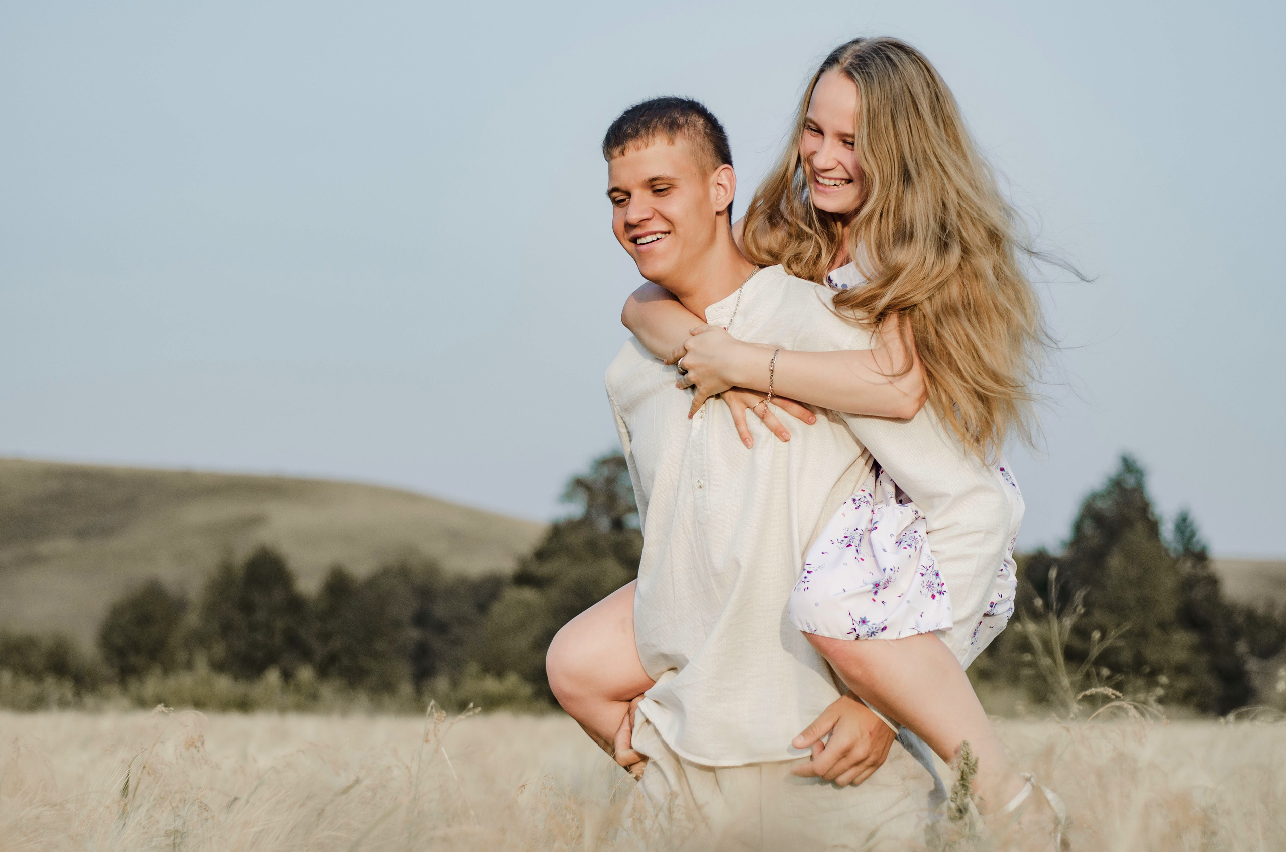 Меня зовут Михайлов Сергей, занимаюсь фото и видео г. Чебоксарах