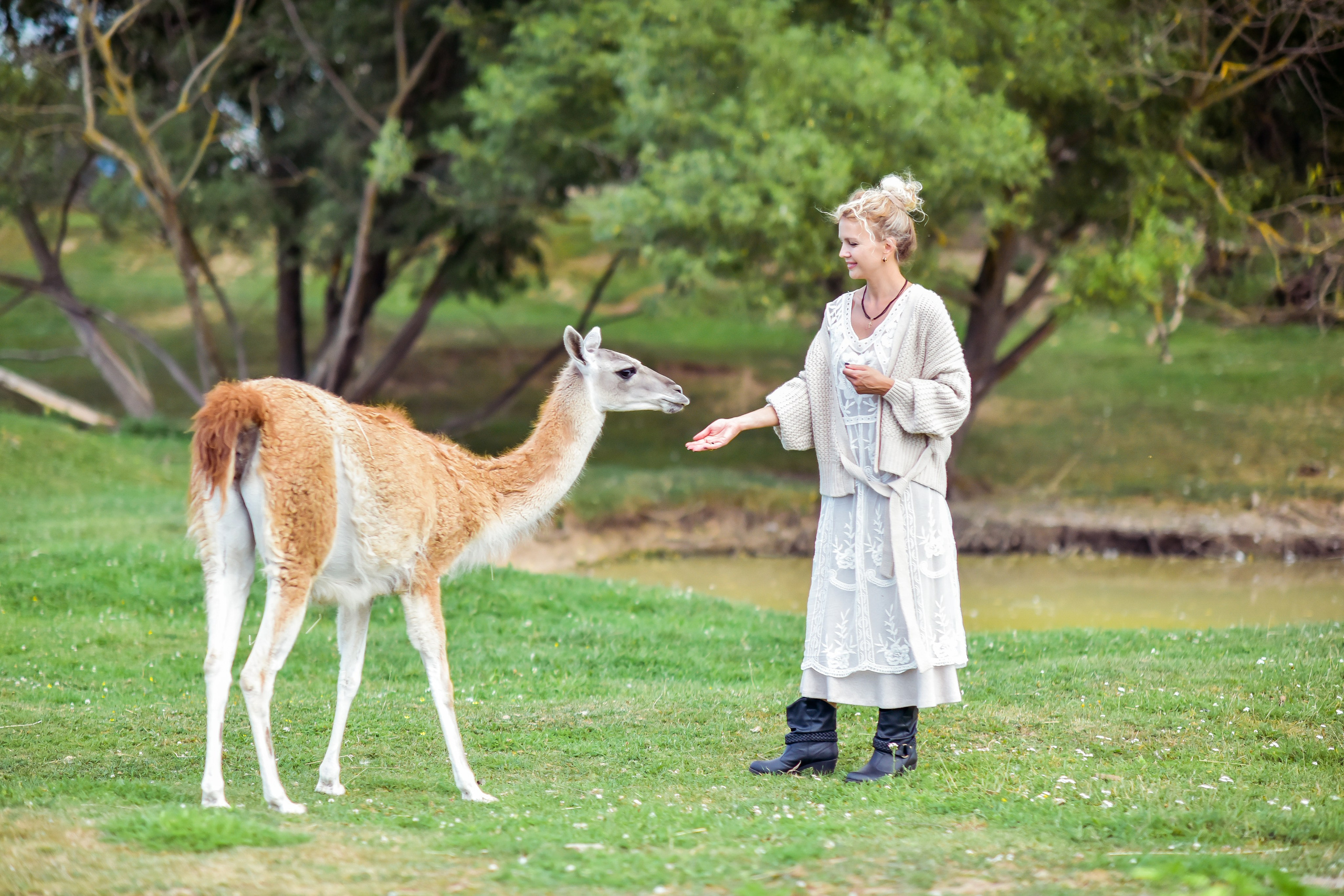 РАНЧО/ АВГУСТ. Фотограф для бизнесконтента, репортажей и семейного альбома в Москве
