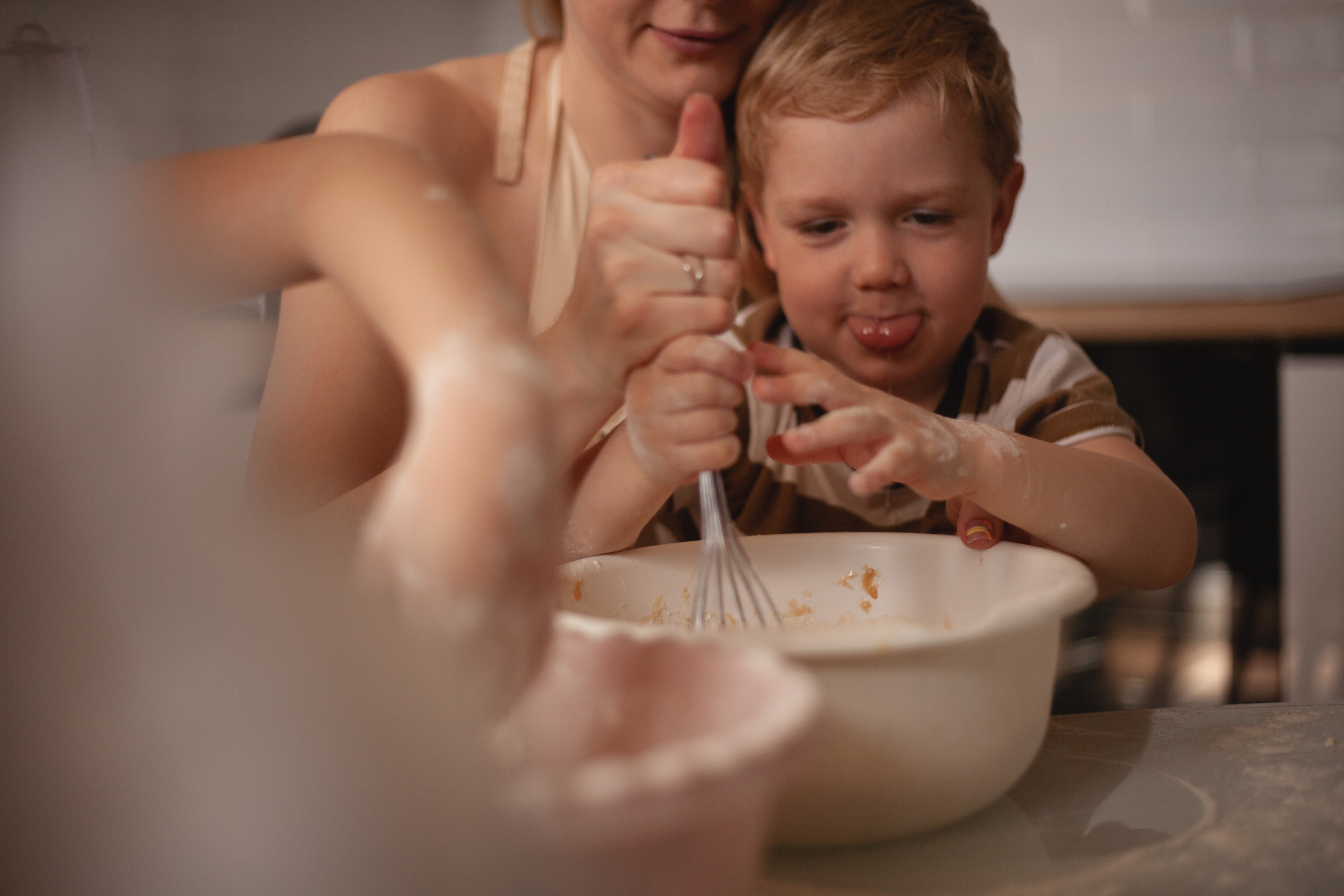 Готовим пряники с Юлей, Вадимом, Пашей и Сашей. Семейный фотограф в Екатеринбурге Мария Мальцева