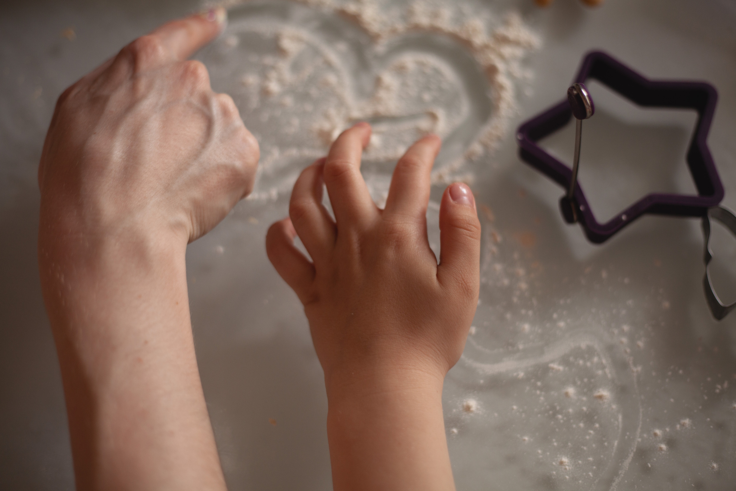 Готовим пряники с Юлей, Вадимом, Пашей и Сашей. Семейный фотограф в Екатеринбурге Мария Мальцева