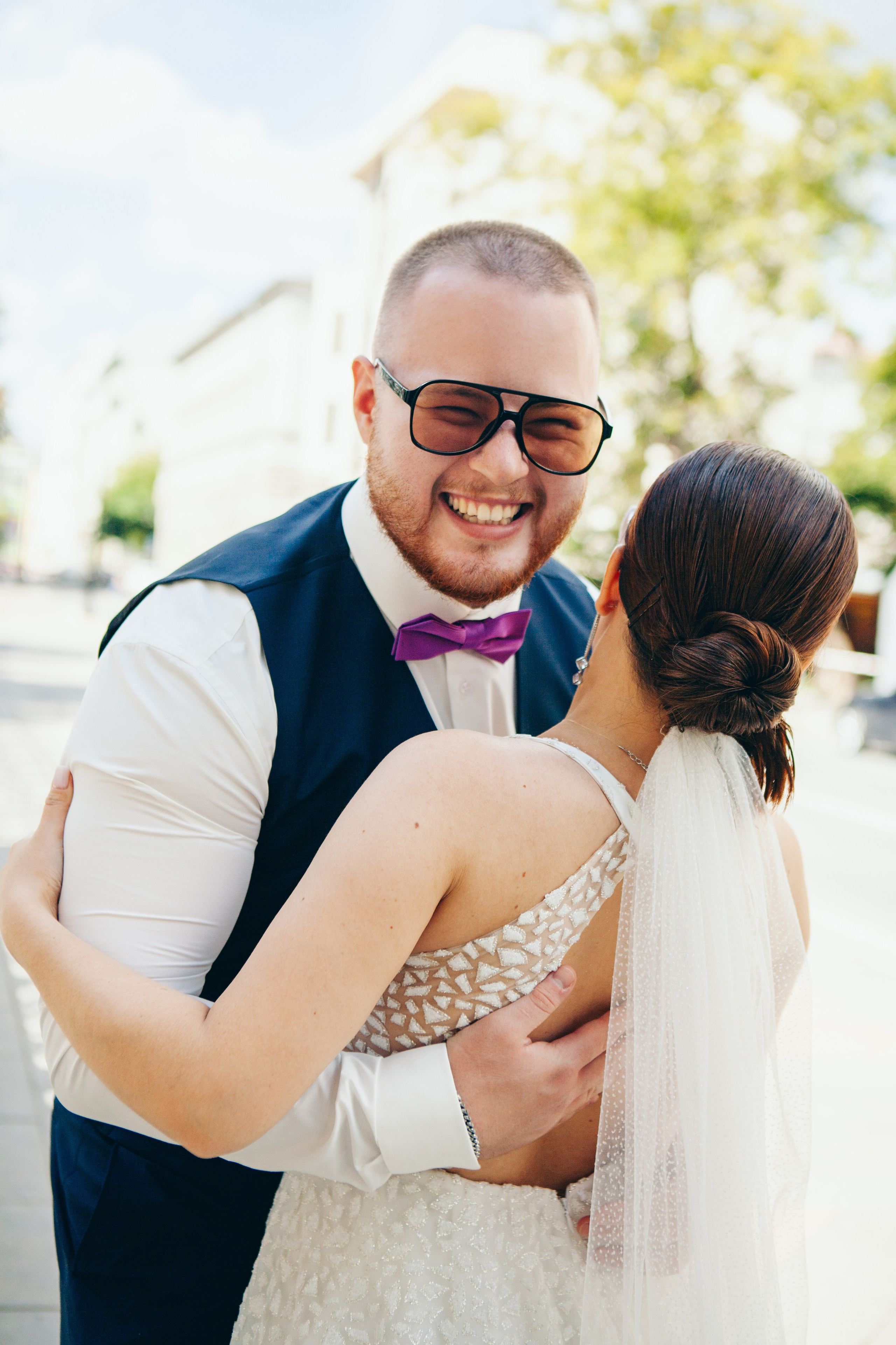 Свадебная фотосессия в отеле hartwell hotel и на патриарших прудах. Фотограф Ольга Ефремова