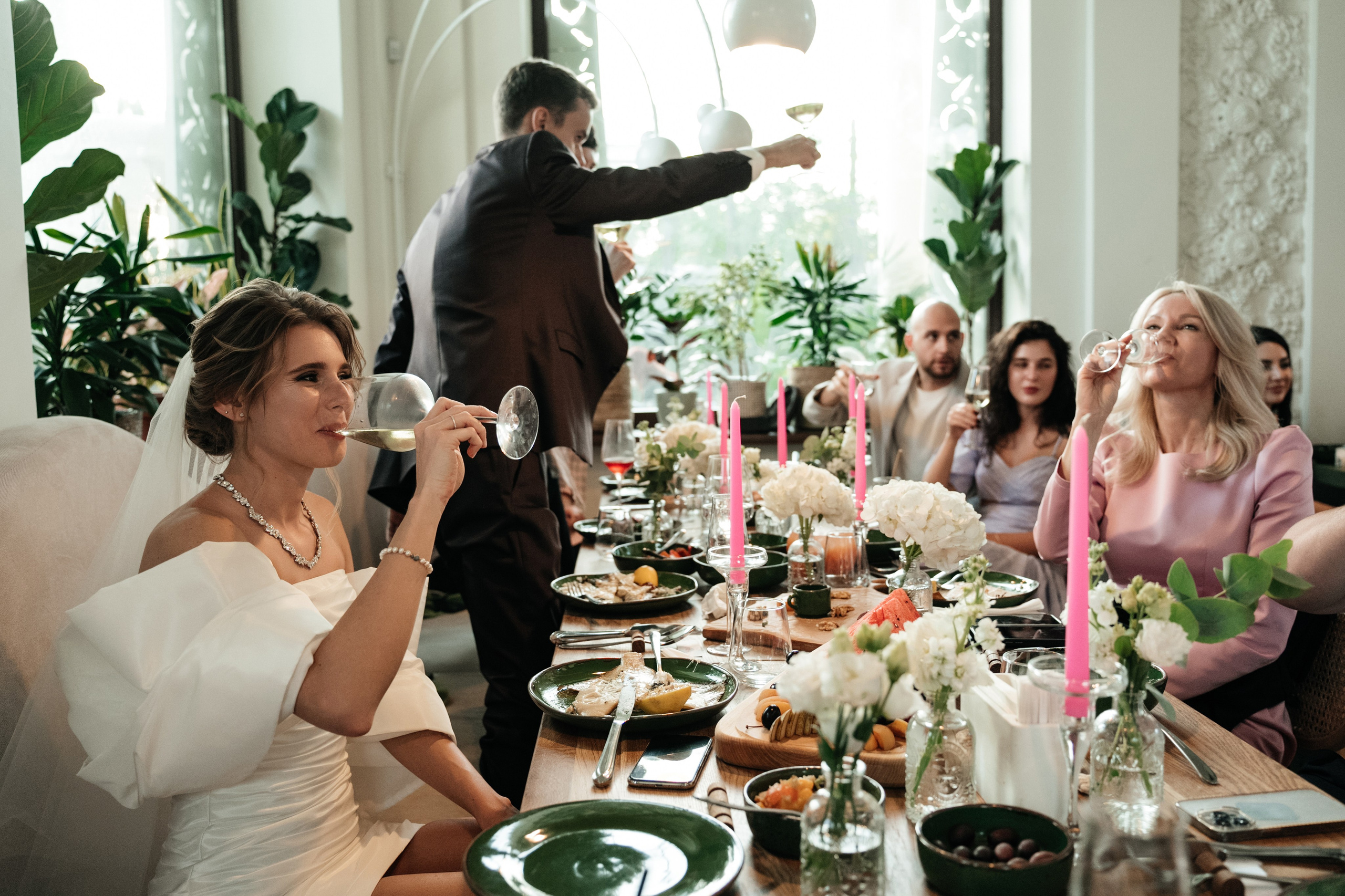 Ресторан Домик в саду, ВДНХ. Свадебный фотограф Москва Александра Аверкова