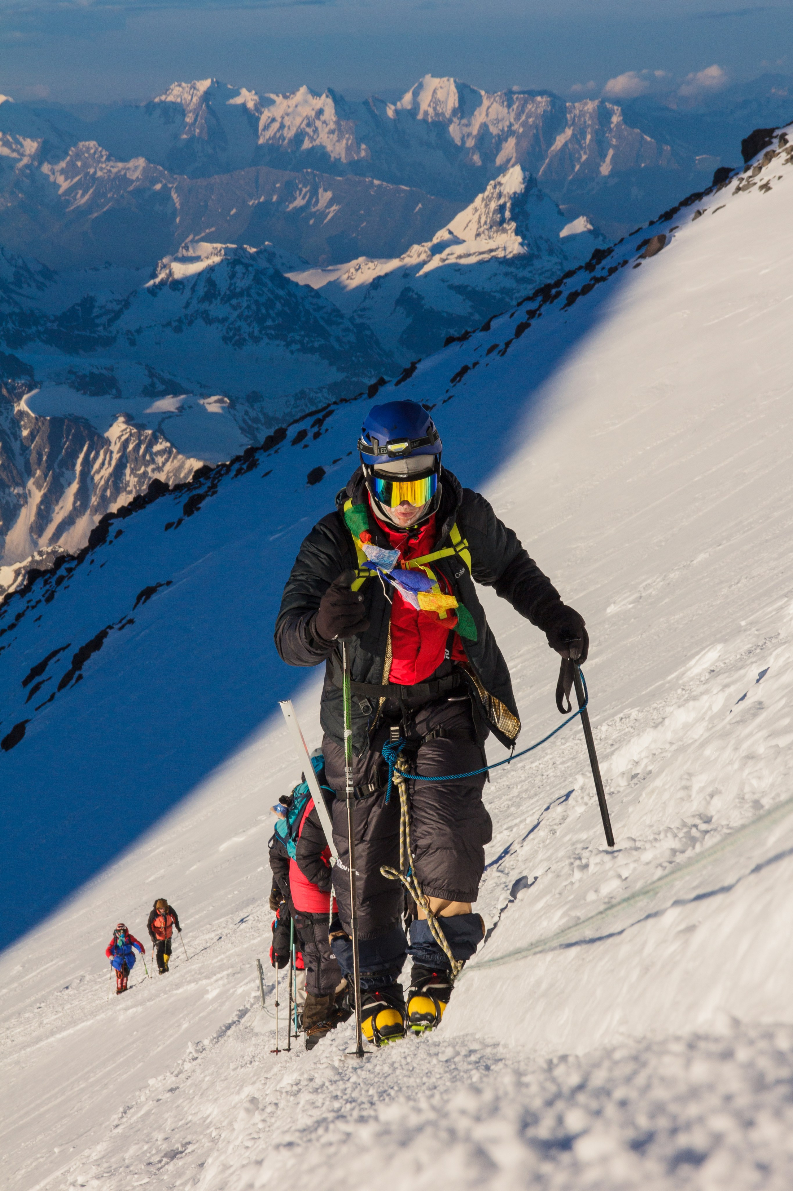 Восхождение на Эльбрус (пример съемки). Фотограф Котий Даниил