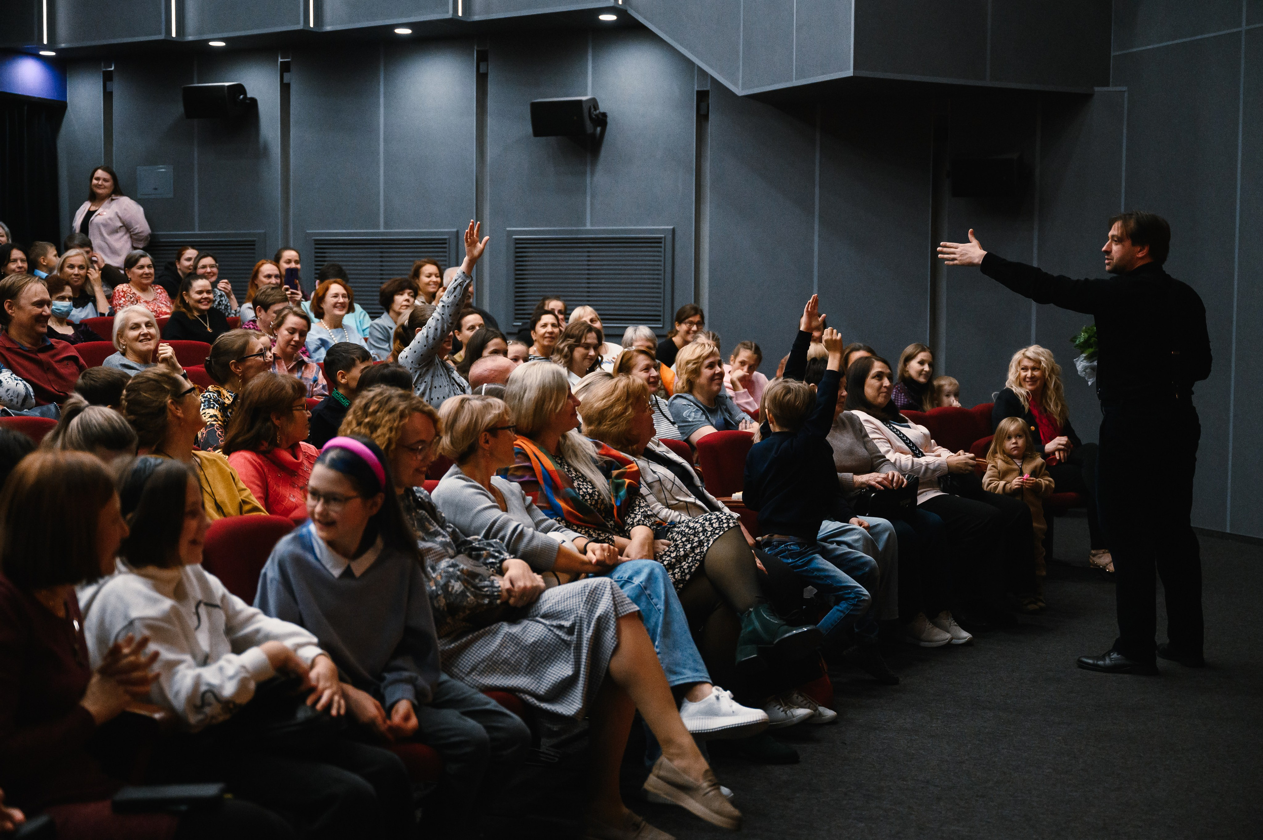 Театр кукол: «Птифуры. Бабушки». Свадебный и просто хороший фотограф в Челябинске
