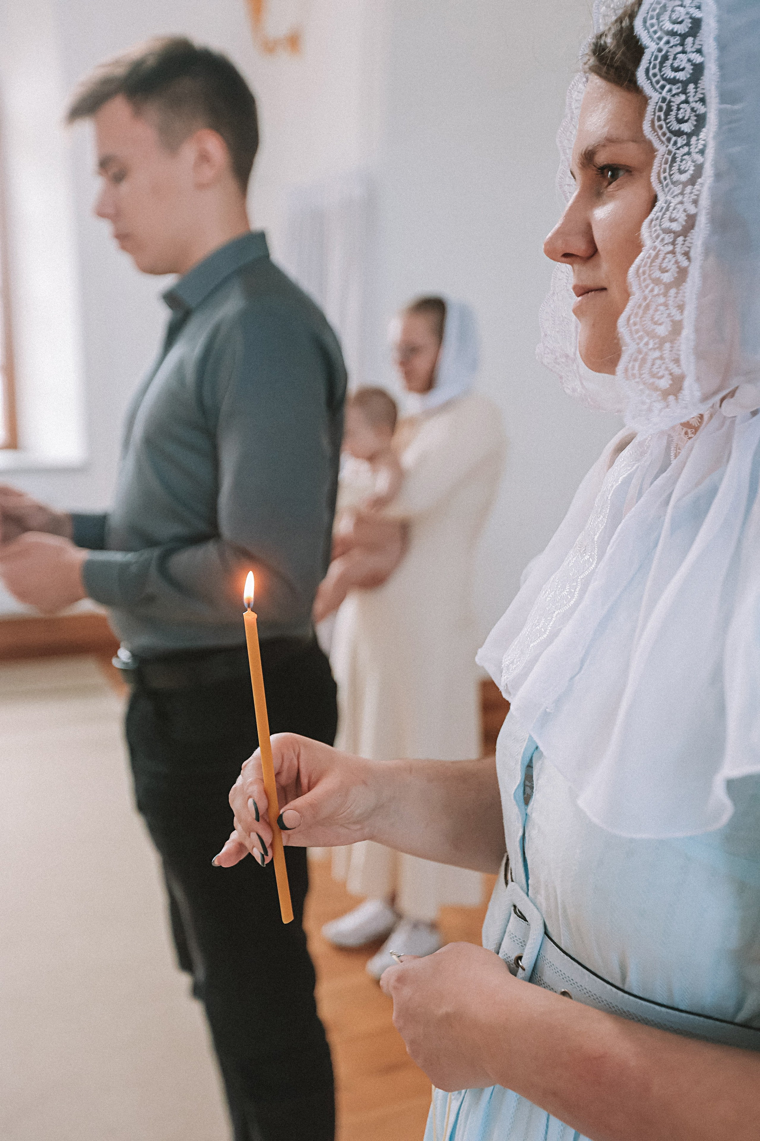 Крещение церковь около моста влюбленных. Семейный фотограф Тюмень, фотограф на роды Салмина Мария