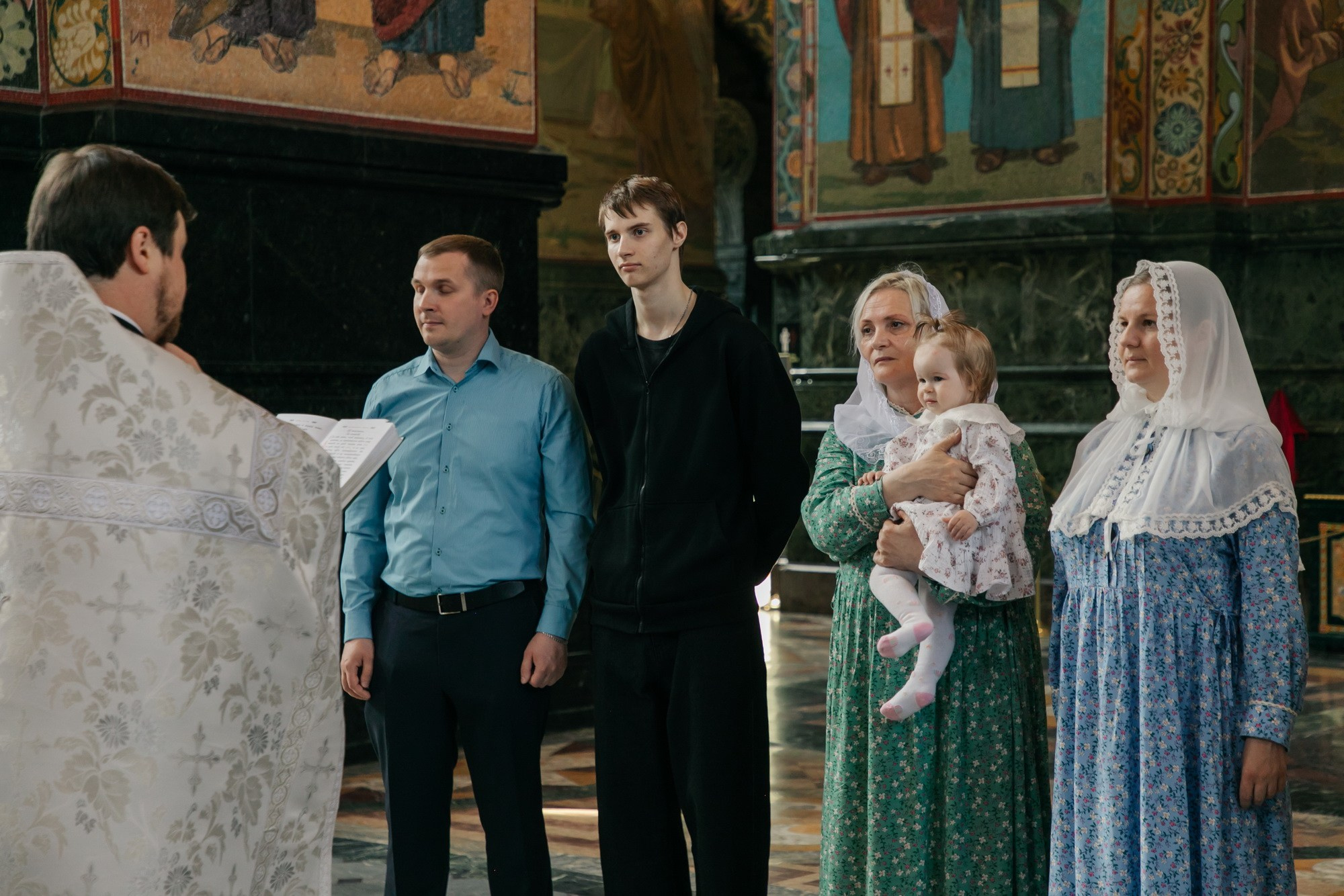 фотограф на крещение санкт петербург, справка о беседе перед крещением, сколько стоит крещение спб, лучшие храмы для крещения, крещение ребенка в спб цены, пушкин церковь узнать про крестины что нужно, что нельзя делать перед крещением, лучшие храмы для крещения, санкт петербург фотограф, крестить без крестных, всего один крестный, имя для крещения малыша