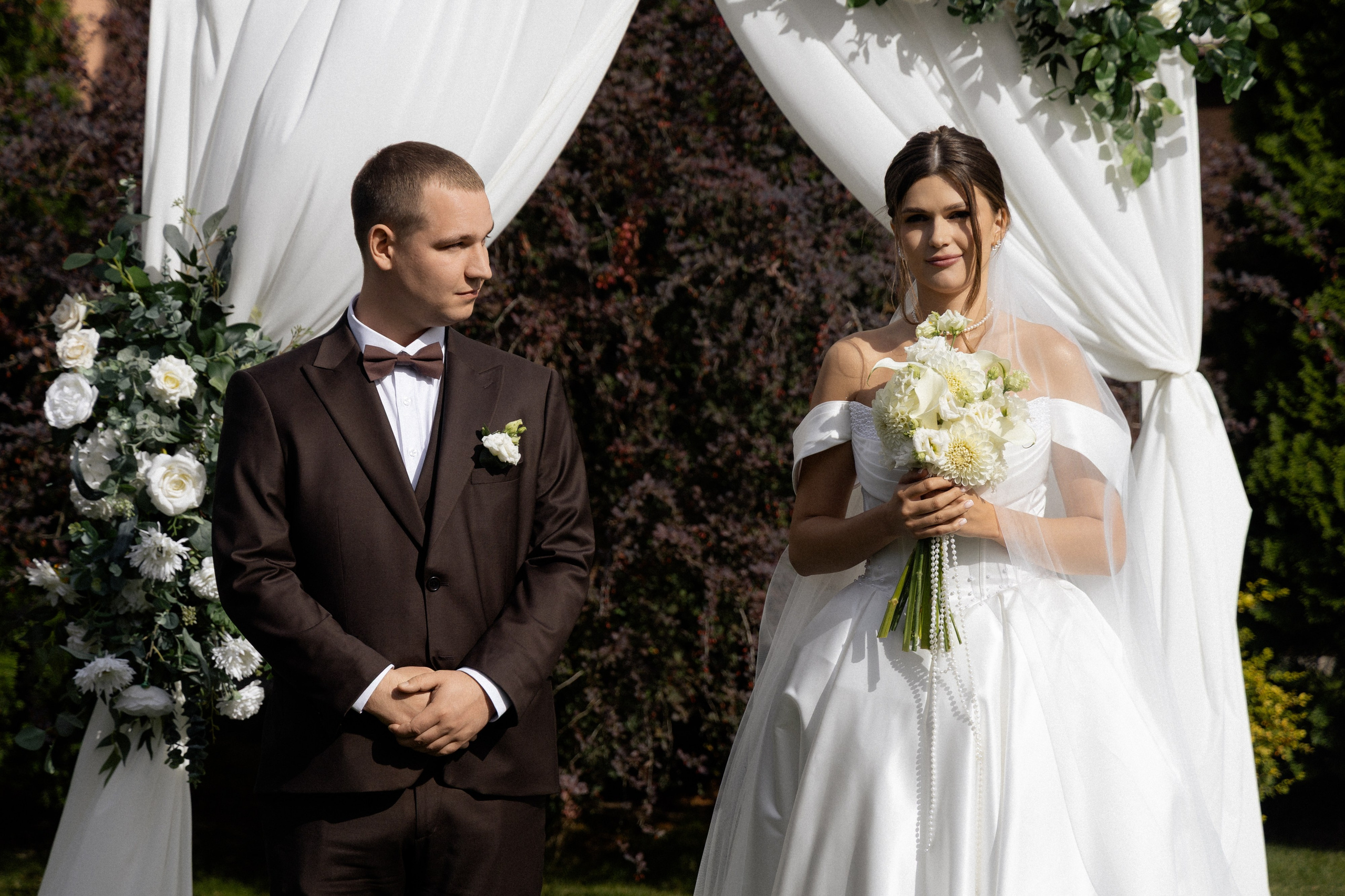 Свадебная фотосессия Анастасии и Игоря в Усадьбе Легенда. Свадебный фотограф в Минске/Беларуси Сергей Спиридонов