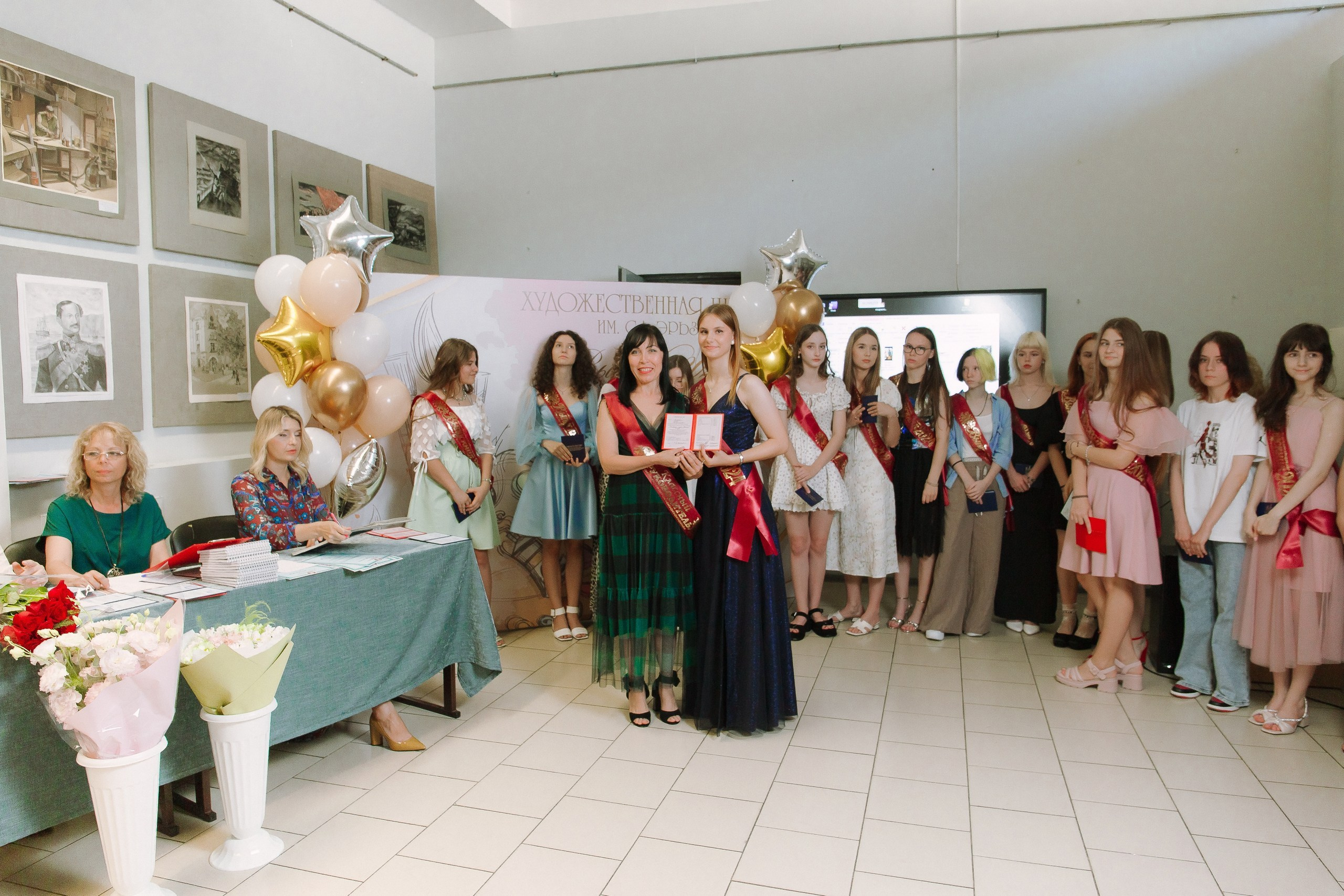 Выпускной в Художественной школе. Выпускные альбомы Натальи Бутко: Новороссийск, Анапа, Геленджик