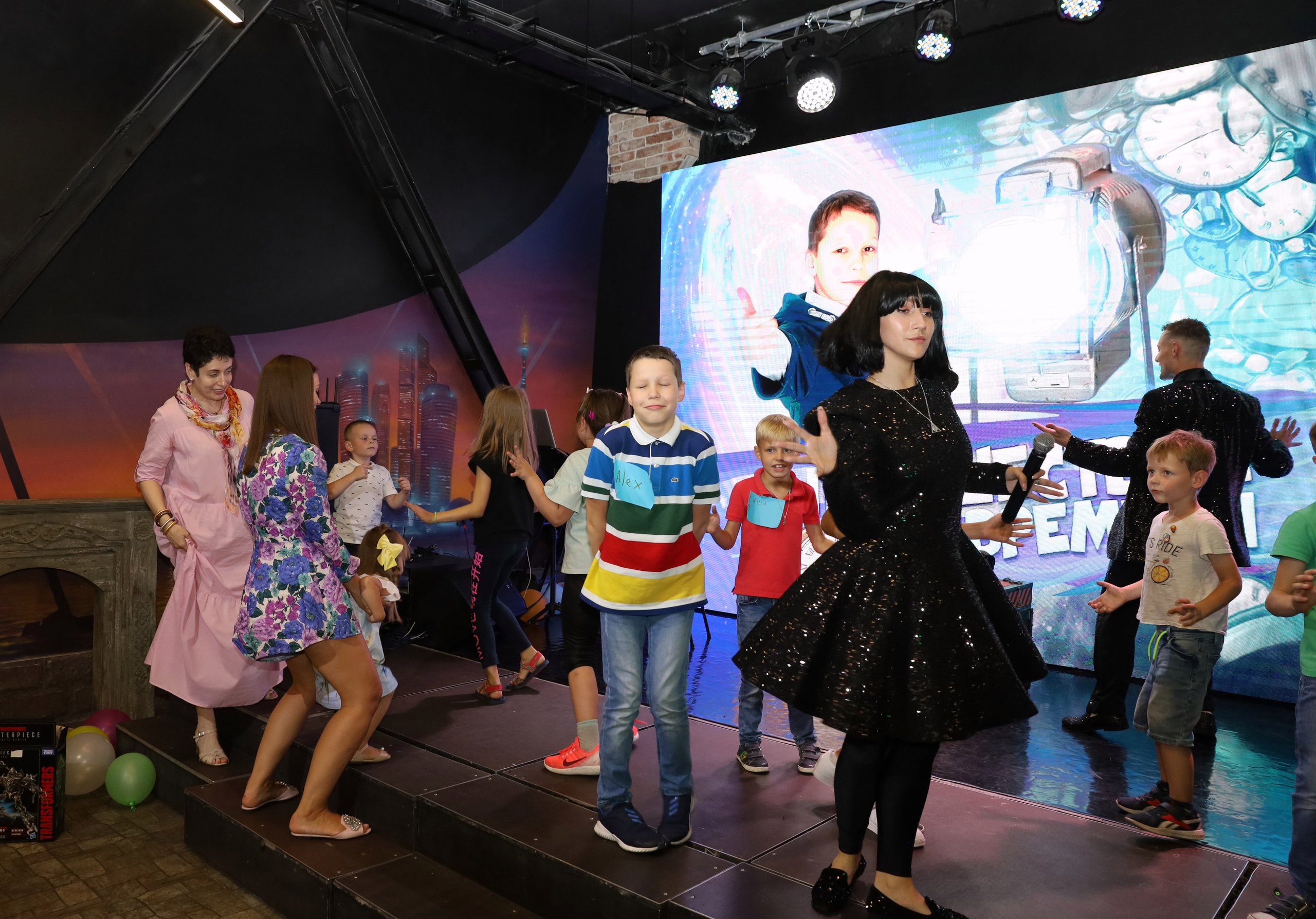 ДЕНЬ РОЖДЕНИЯ АЛЕКСАНДРА. Фотограф мероприятий Ирина Каширина