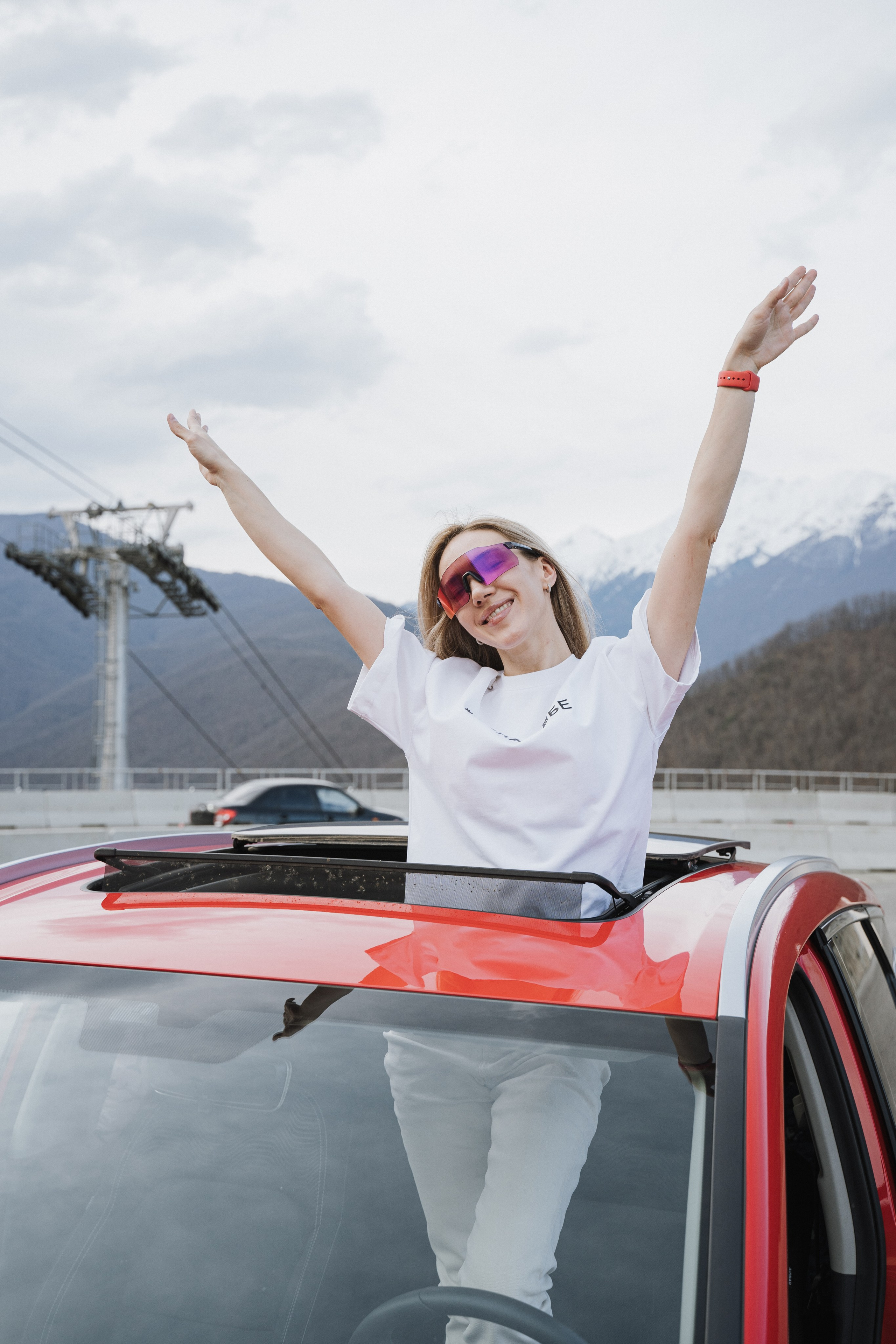 Фотосессия на Кабриолете Сочи в Адлере и на Красной Поляне