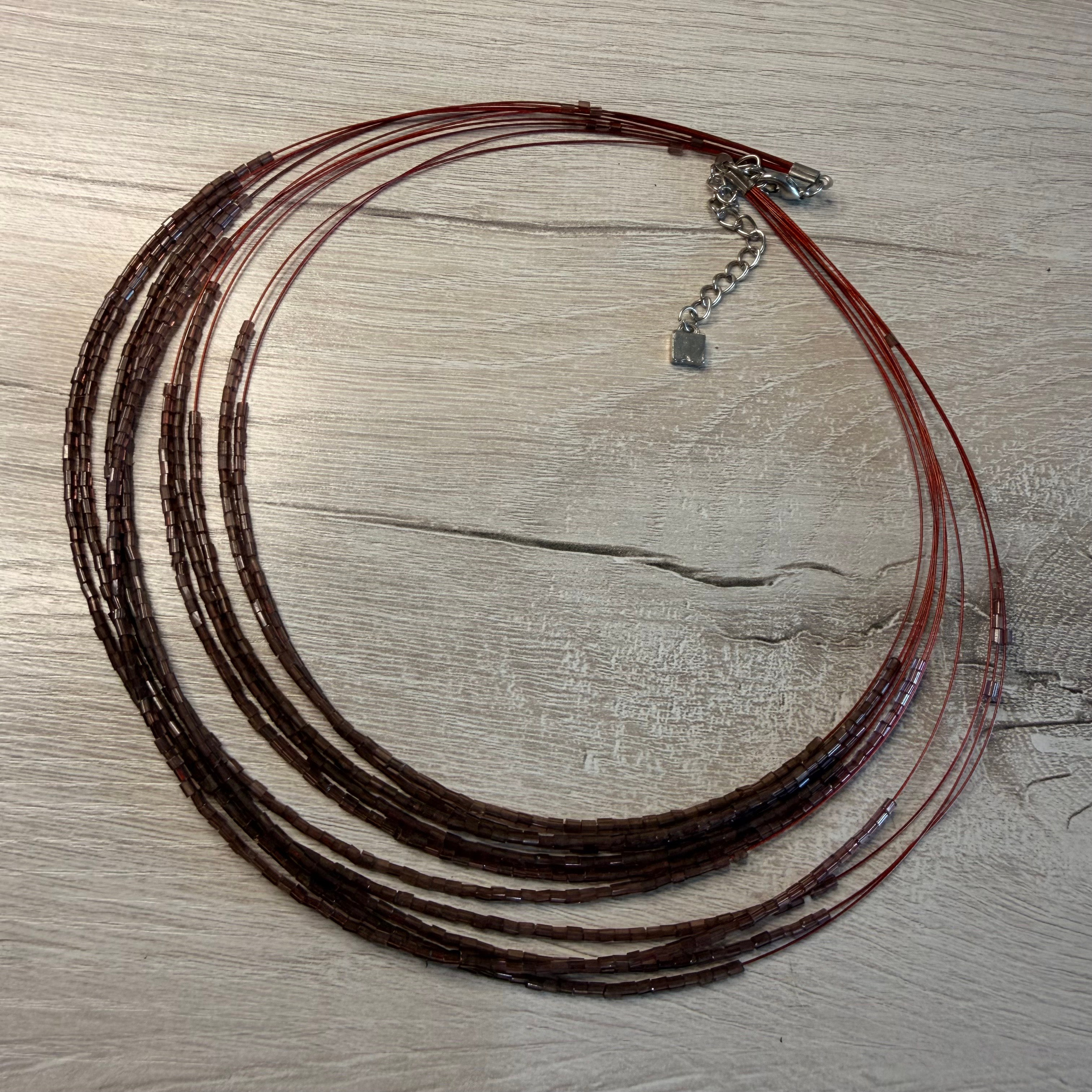 Украшения в аренду. Аренда костюмов, платьев и реквизита для фотосессий на Камчатке