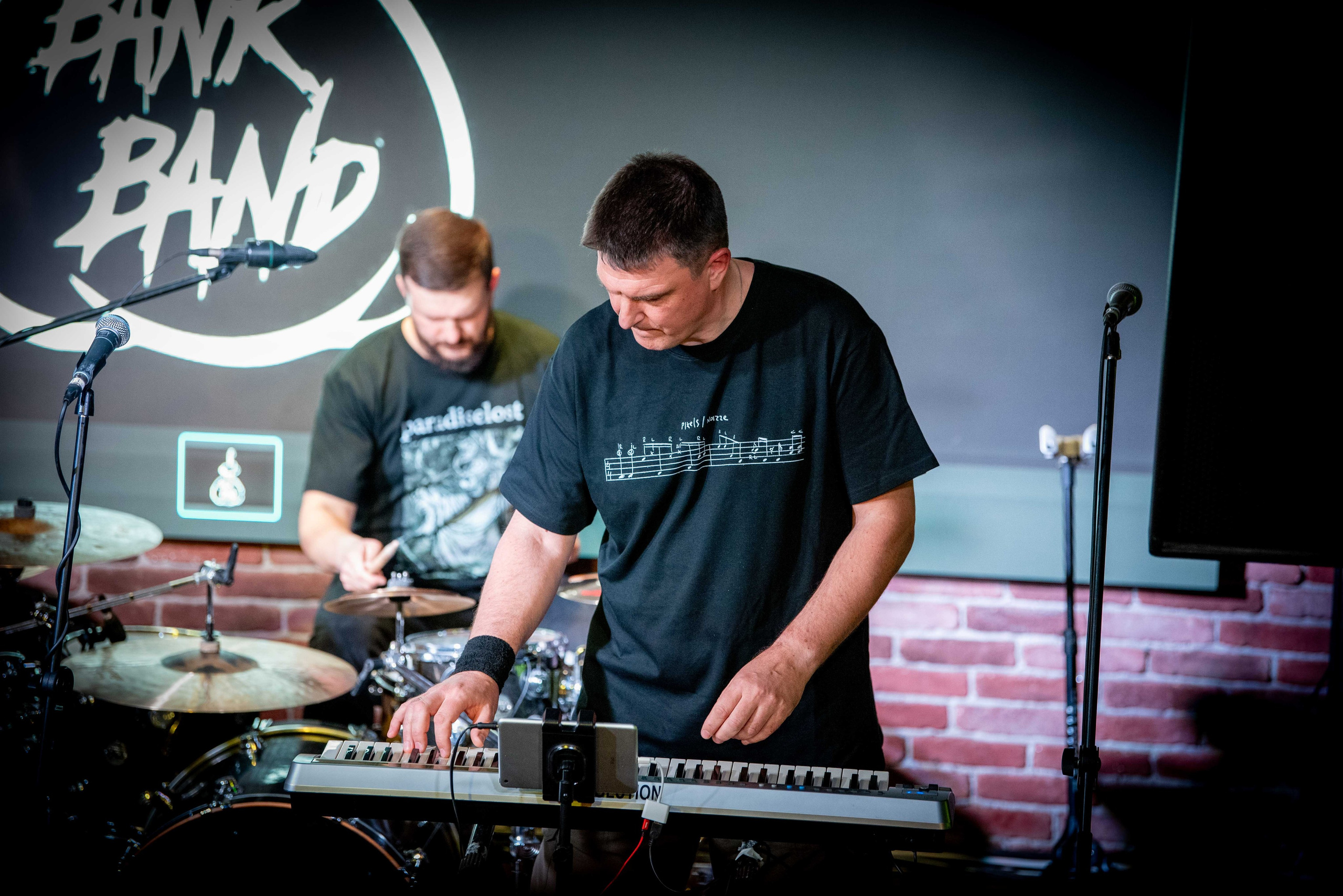 LifePub 21.05.2025. Московская кавер-группа BankBand