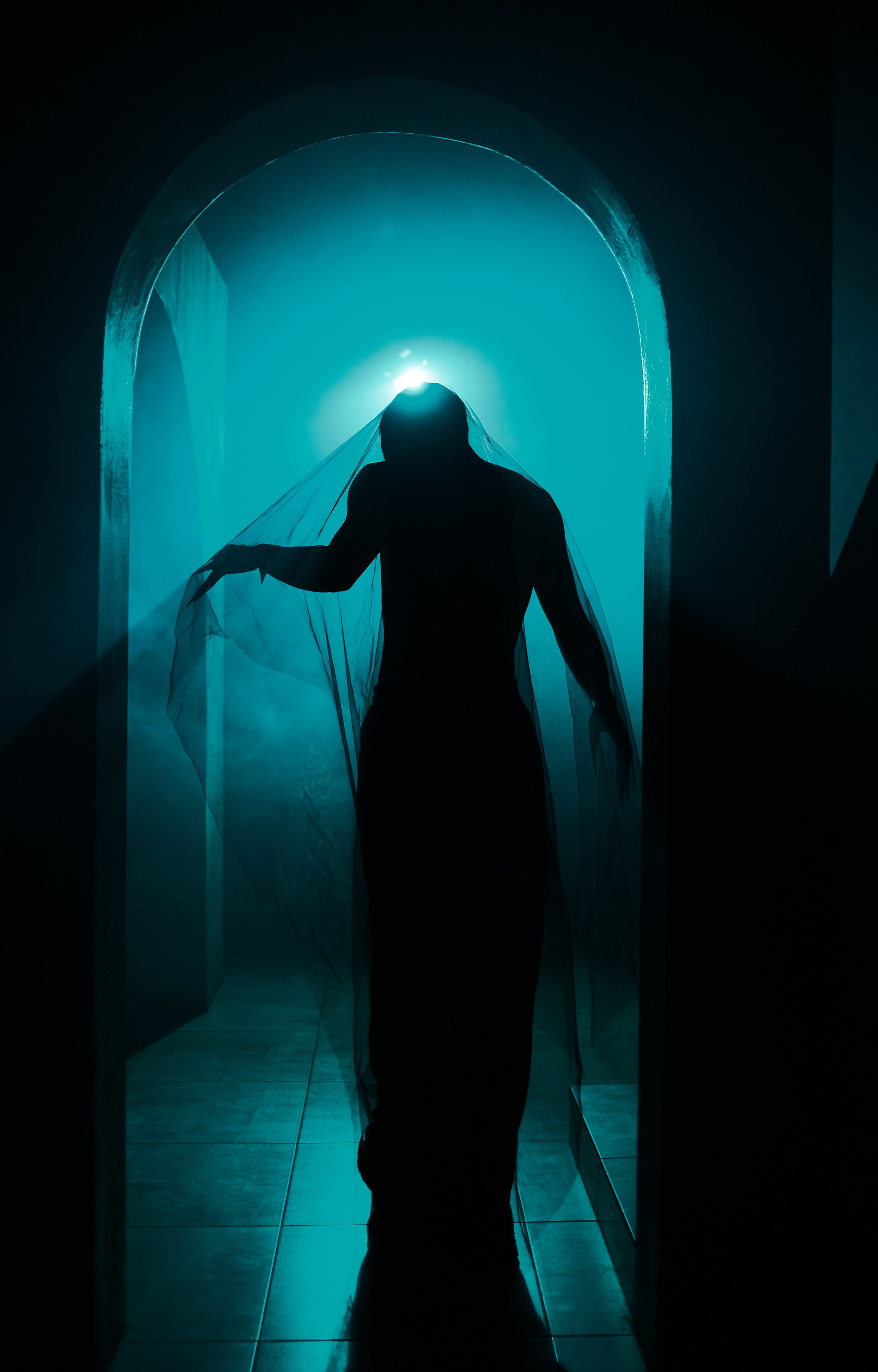 Под водой (Саша). Креативный, коммерческий фотограф в Москве