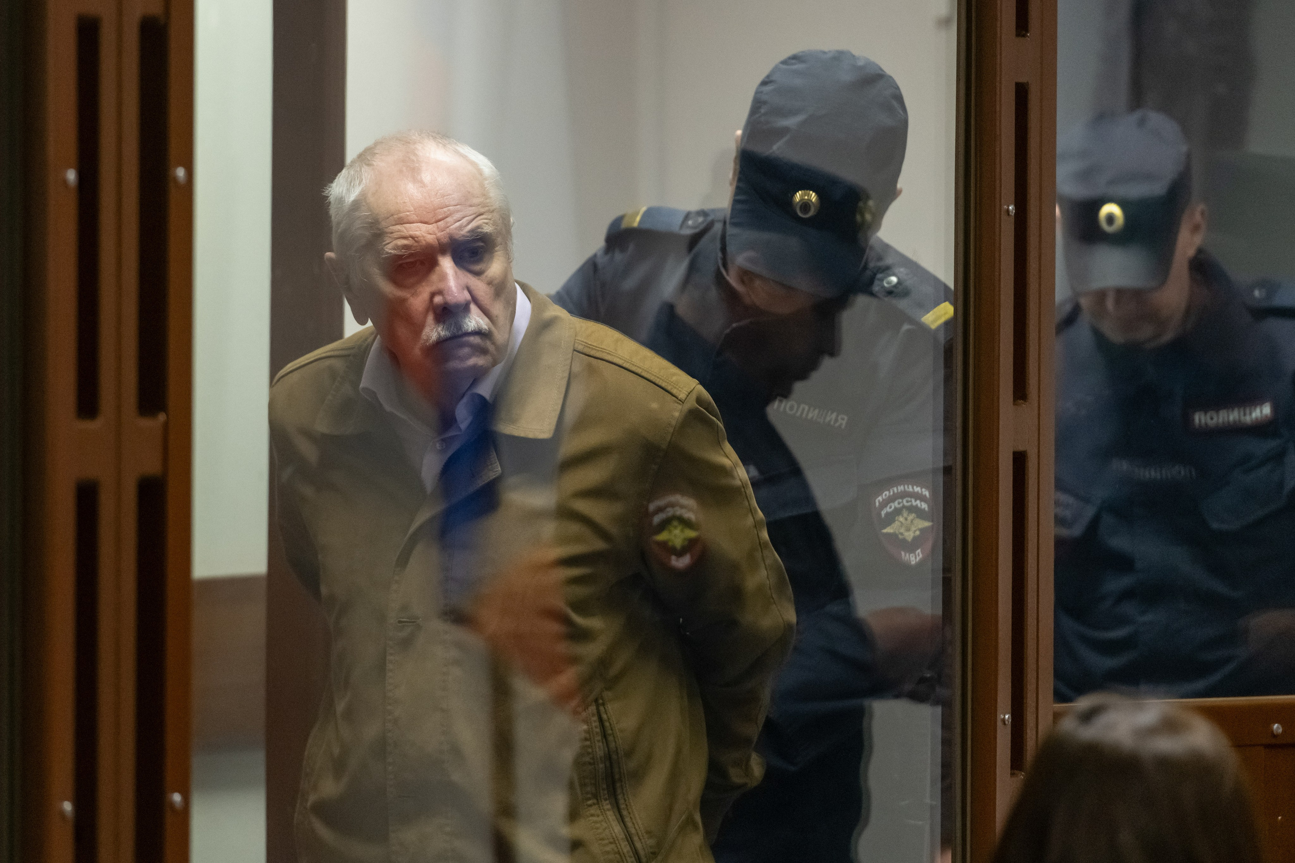 Prison for Peace. Andrei Bok