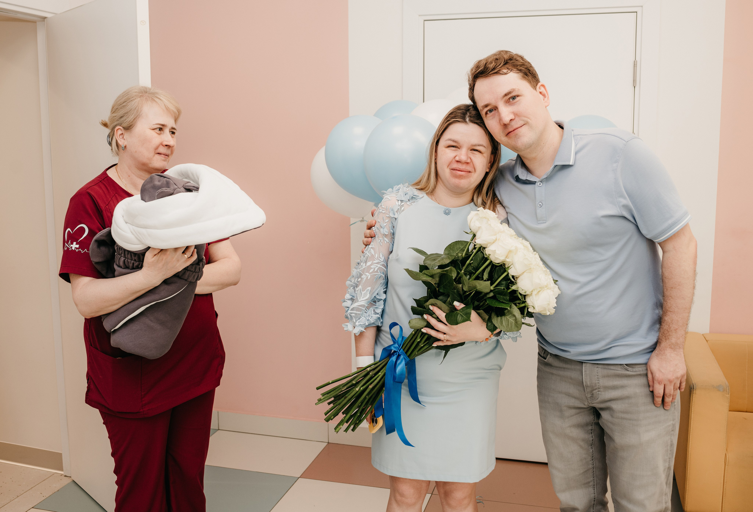 Выписка Егора. Фотограф на выписку из роддома в Москве и МО