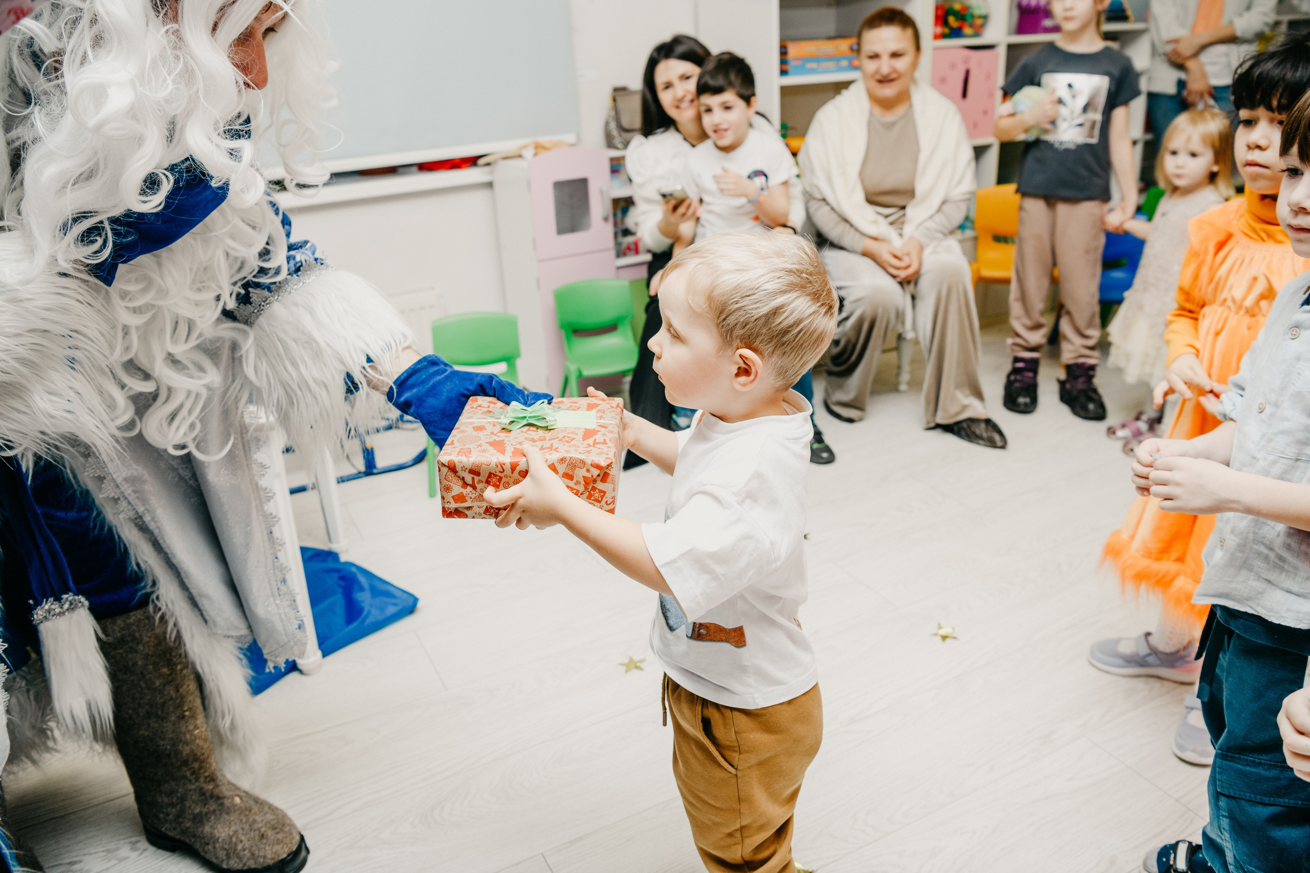 New Generation Kids. Фотограф на выписку из роддома в Москве и МО