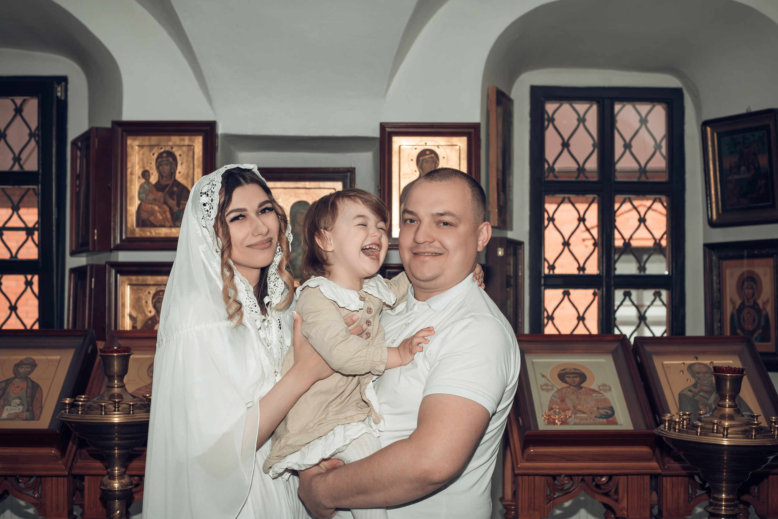 Таинство Крещения Киры. Благовещенская церковь. Семейный фотограф в Рязани и Рязанской области