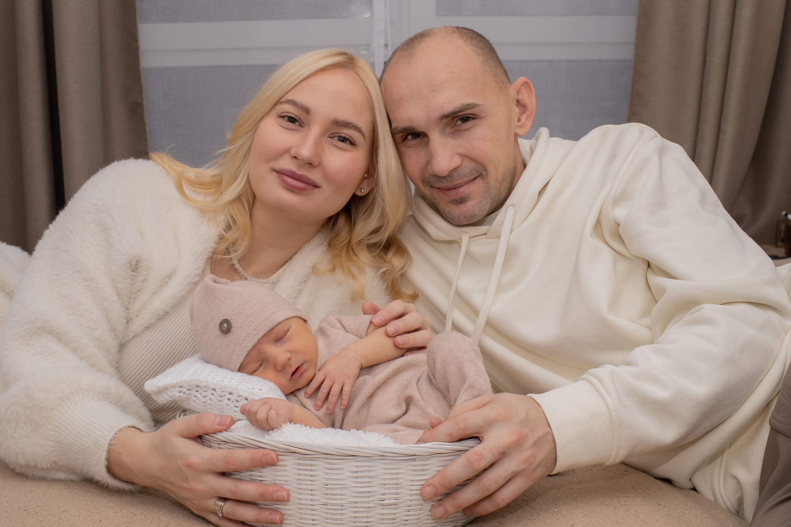 Семейная «Лайт». Фотограф новорожденных в Екатеринбурге