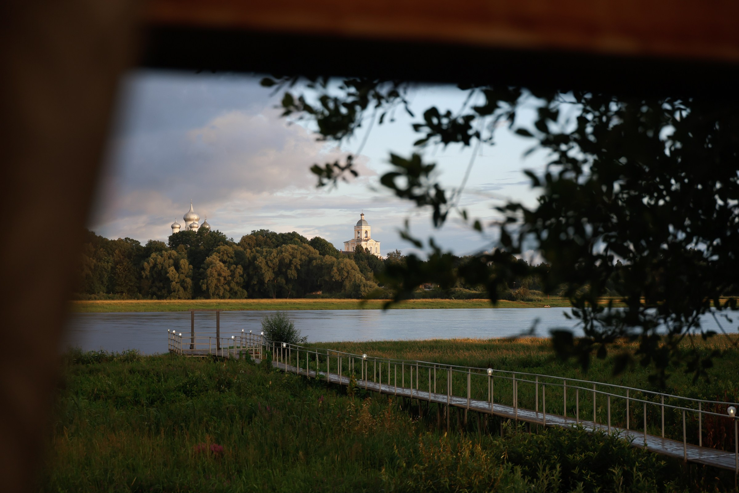 Михаил и Ирина. 2024. Свадебный фотограф Великий Новгород Станислав Кособудский