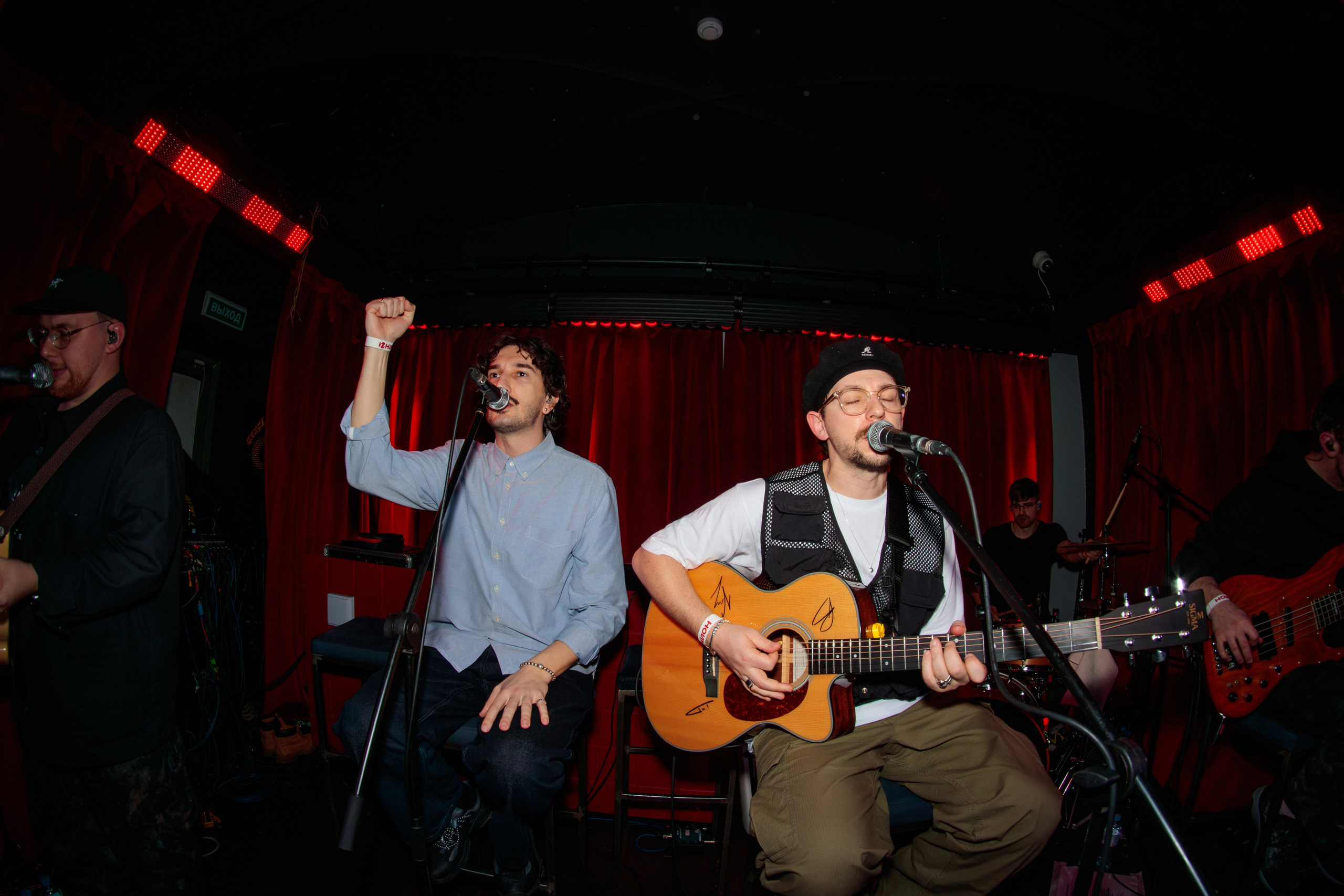 Хмыров акустика. Портретный и концертный фотограф в Санкт-Петербурге Егор Телятников