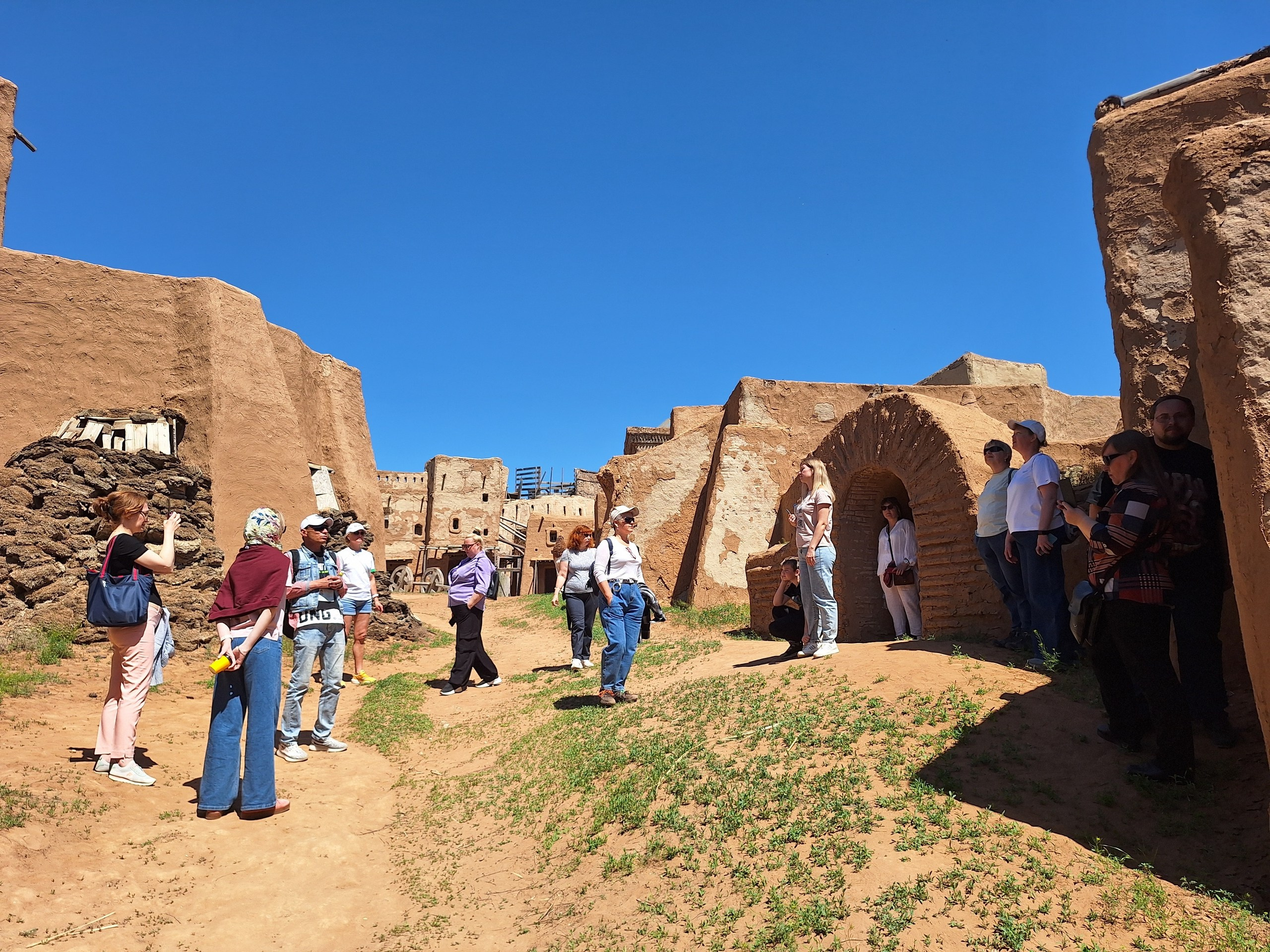 Астрахань и Элиста. Экскурсионная поездка | 30.04-04.05.2025. Галерея Фантим