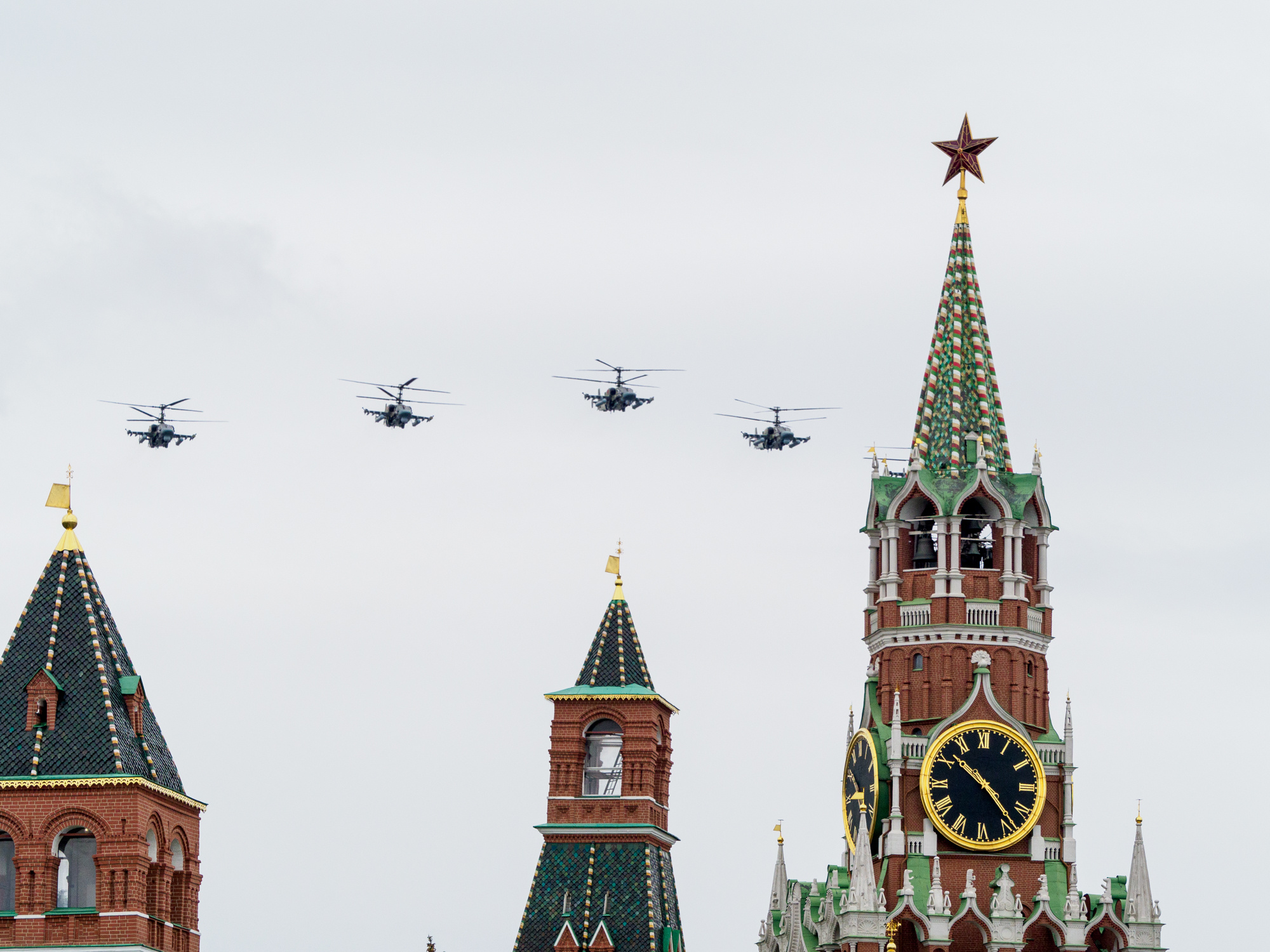 Парад победы салют 2020. Фотограф Андрей Лисовский