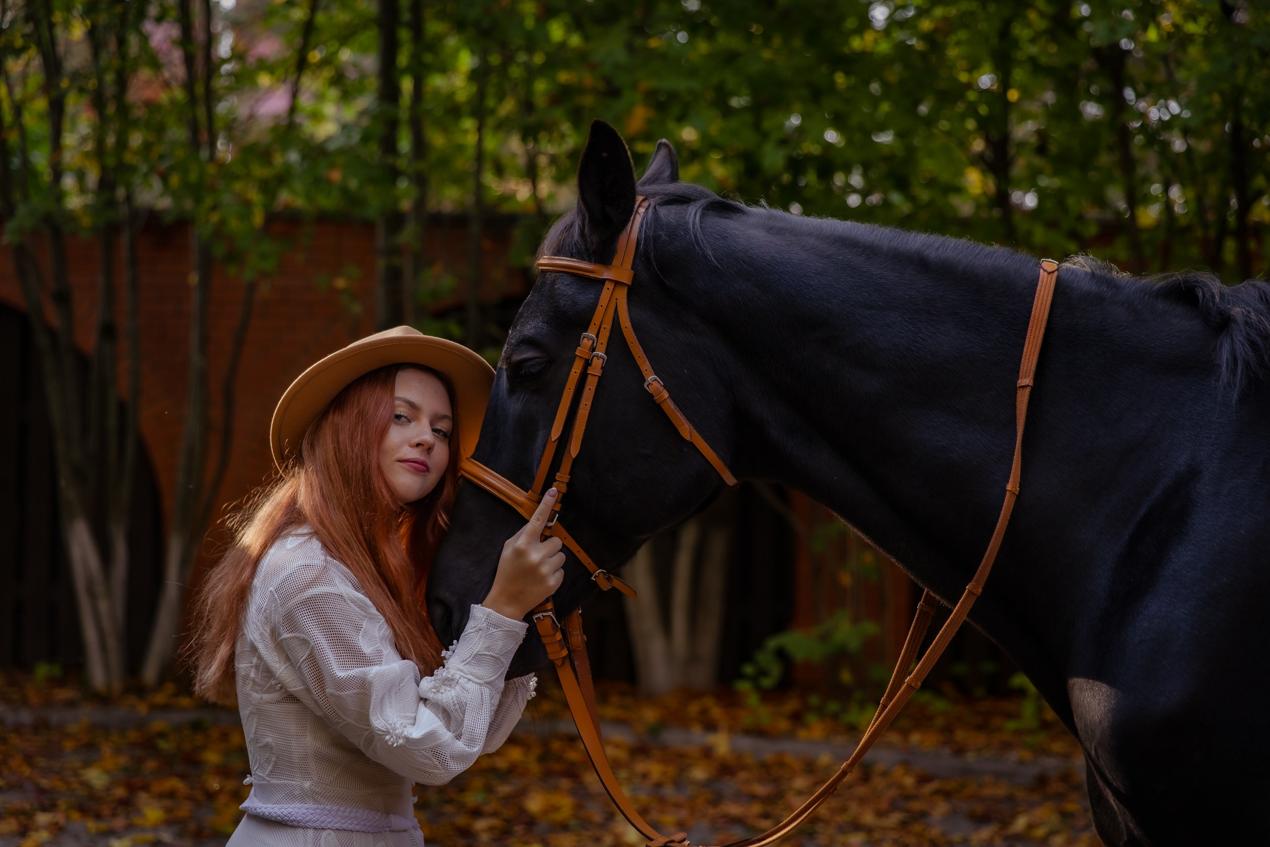 Фотопрогулка с лошадьми. Свадебный фотограф в Москве