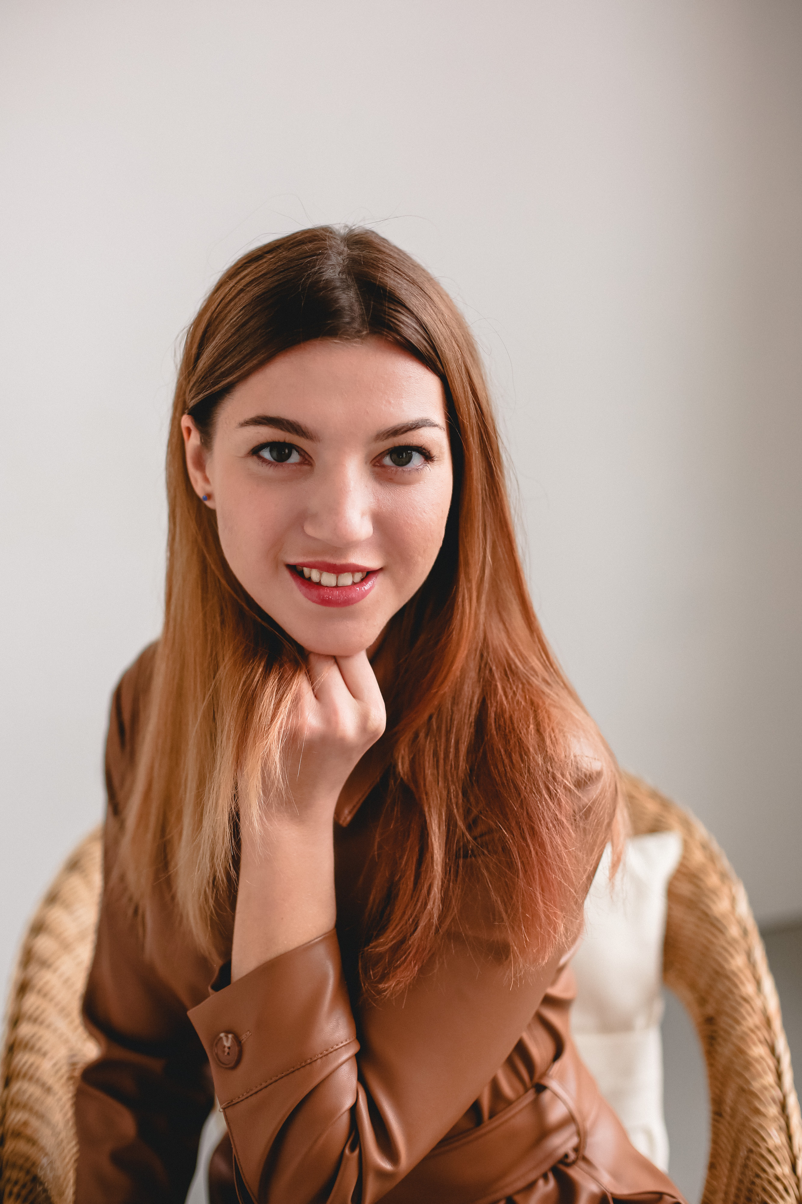 Фото контент для специалиста по шугарингу и масажу. Бренд, контент фотограф в Волгограде Елена Даньшина