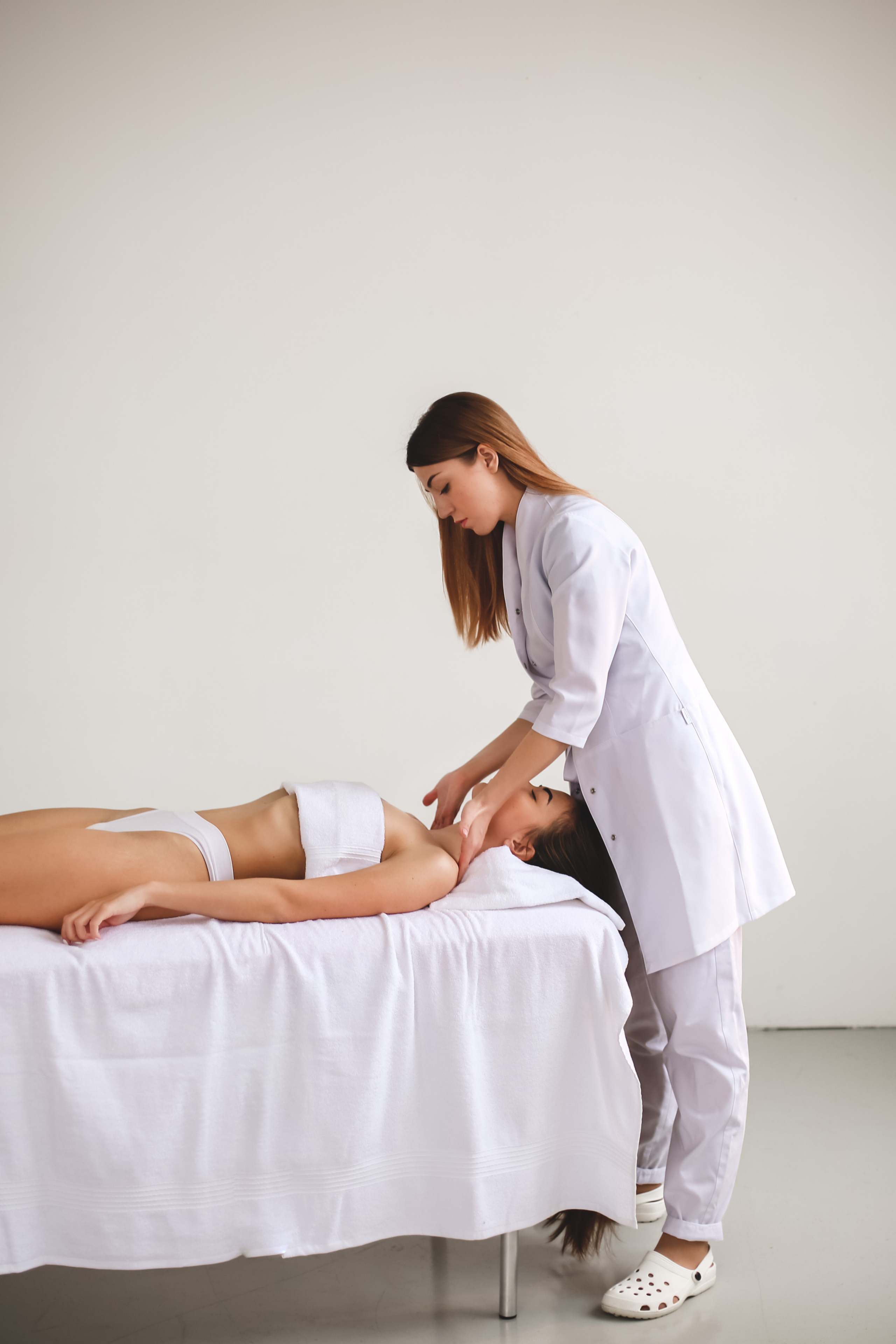 Фото контент для специалиста по шугарингу и масажу. Бренд, контент фотограф в Волгограде Елена Даньшина