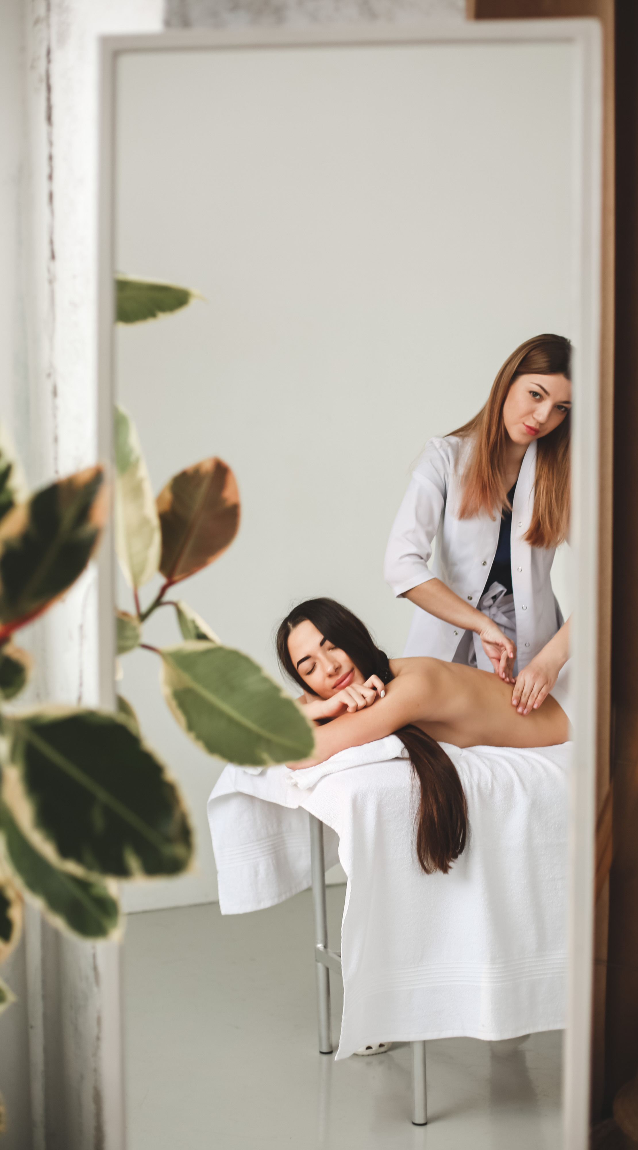 Фото контент для специалиста по шугарингу и масажу. Бренд, контент фотограф в Волгограде Елена Даньшина