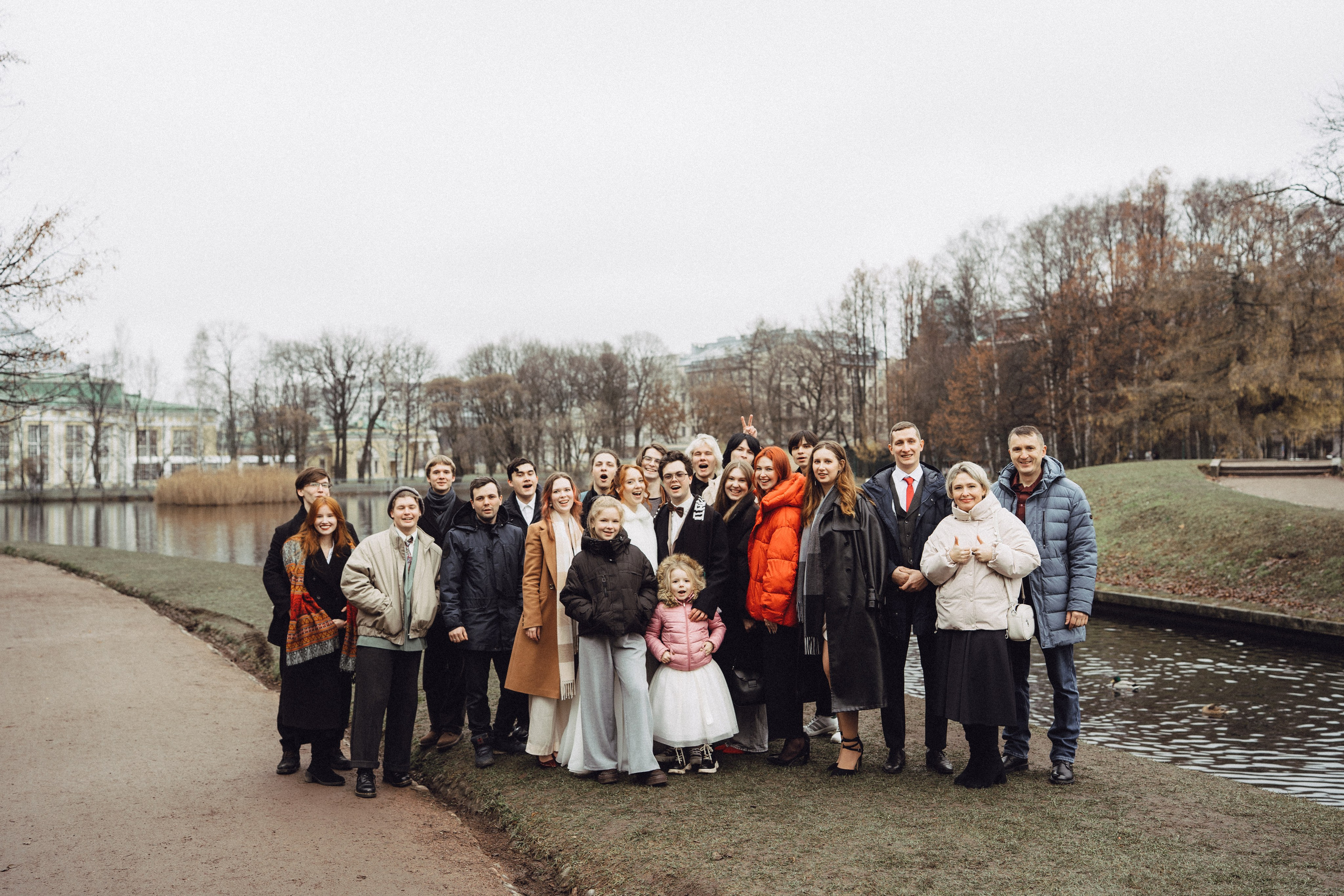 СВАДЕБНАЯ СЬЕМКА ВО ВТОРОМ ДВОРЦЕ С ГОСТЯМИ И ПРОГУЛКА В ТАВРИЧЕСКОМ САДУ. Профессиональный фотограф, Санкт-Петербург — Виктория Богомолова