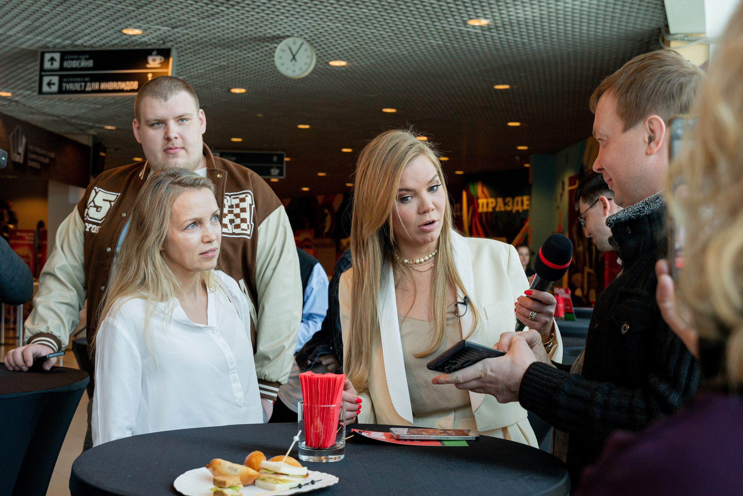 КЕЙТЕРИНГ В АЛЬФА ИНФА. Фотограф на любое мероприятие