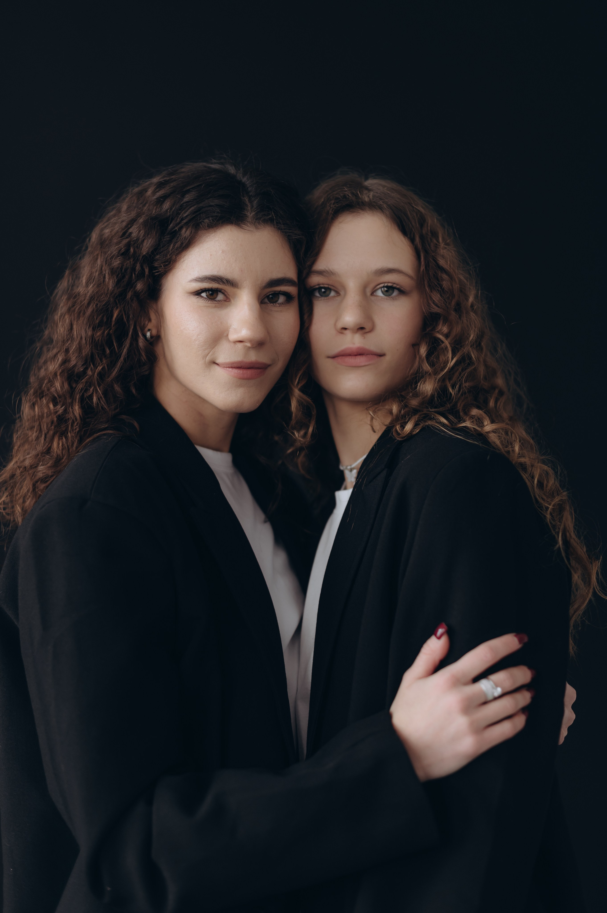 Катя с дочерьми. Семьи