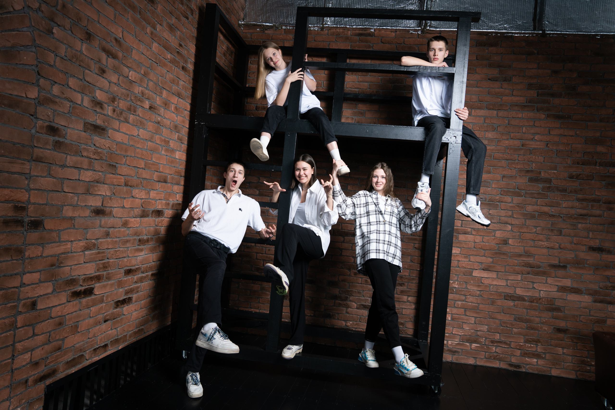 ФОТО Школа. Твой Выпускной Альбом