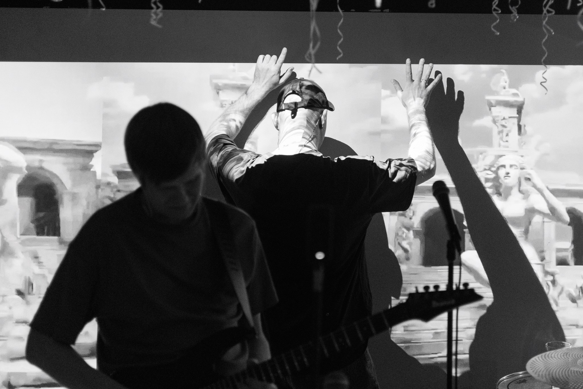 Икар, Electric Lines, Магнитола, 10.01.26, Jawsspot