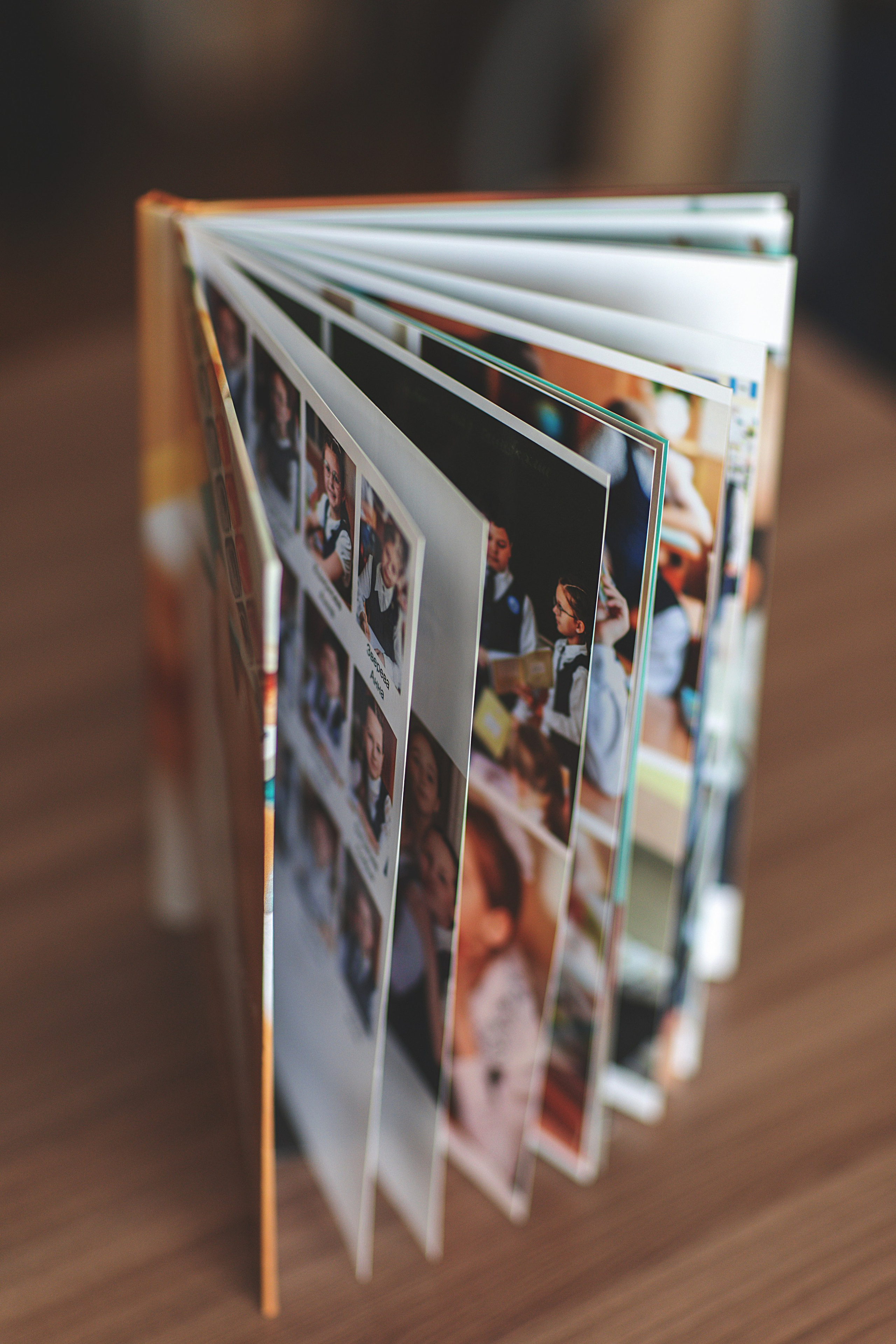 Школьная история. Выпускные школьные альбомы в Иркутске и Краснодаре