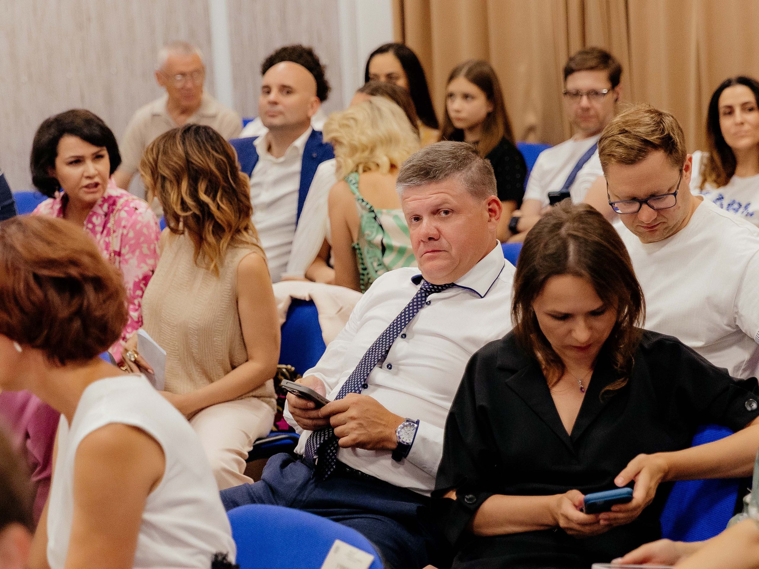 Школьный выпускной. Красильников Евгений — профессиональный фотограф в Ростове-на-Дону