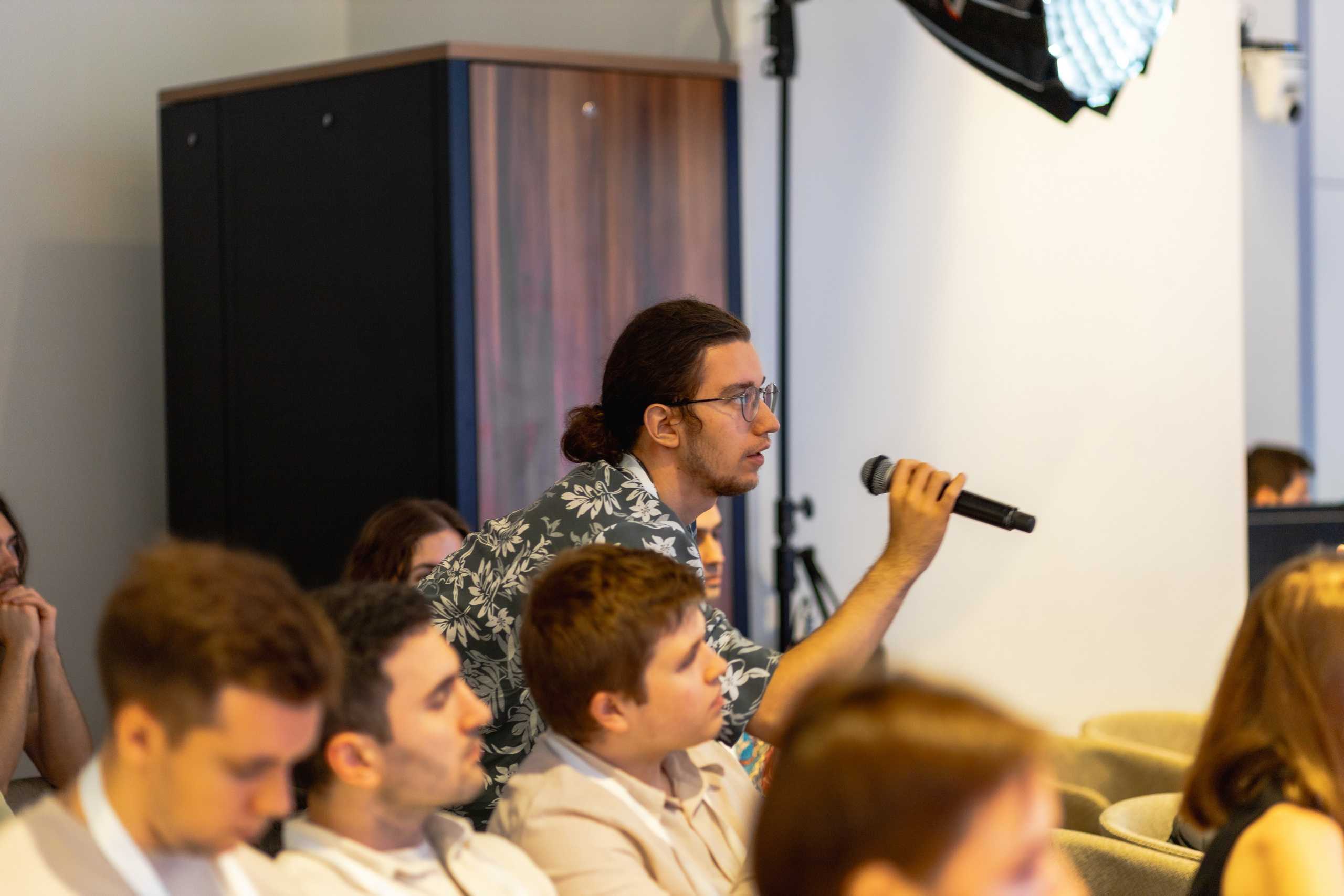 Aha! — 29–30 мая 2025. Фотобанк Матемаркетинг