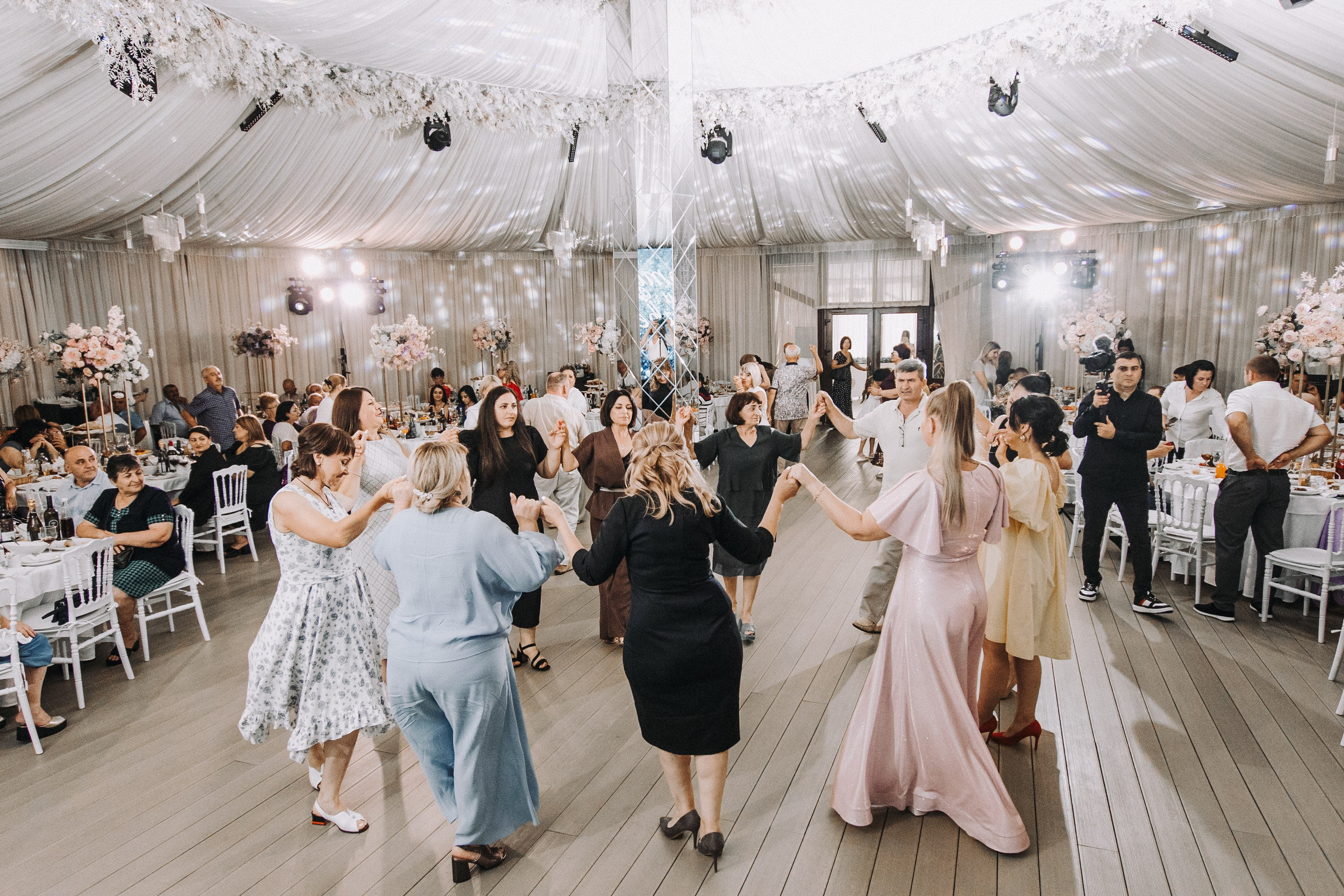 ARTHUR & ELIZABETH | PYATIGORSK. Фотограф Настя Конник | Пятигорск | Эльбрус | Домбай | Архыз