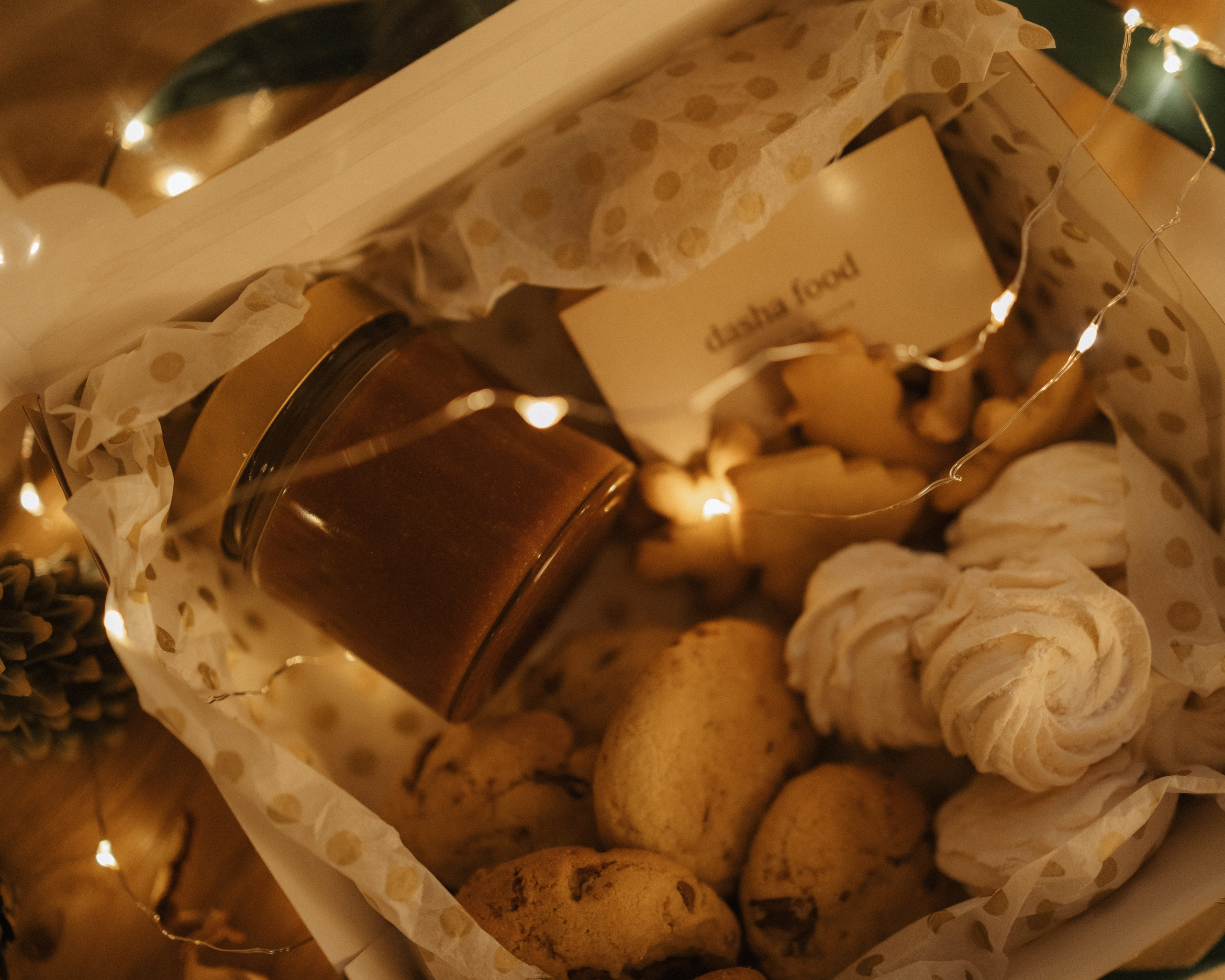 Предметная съемка десертов для кондитера в городе Углич и Ярославль. Фотограф Углич и Ярославль Ольга Тятюшкина