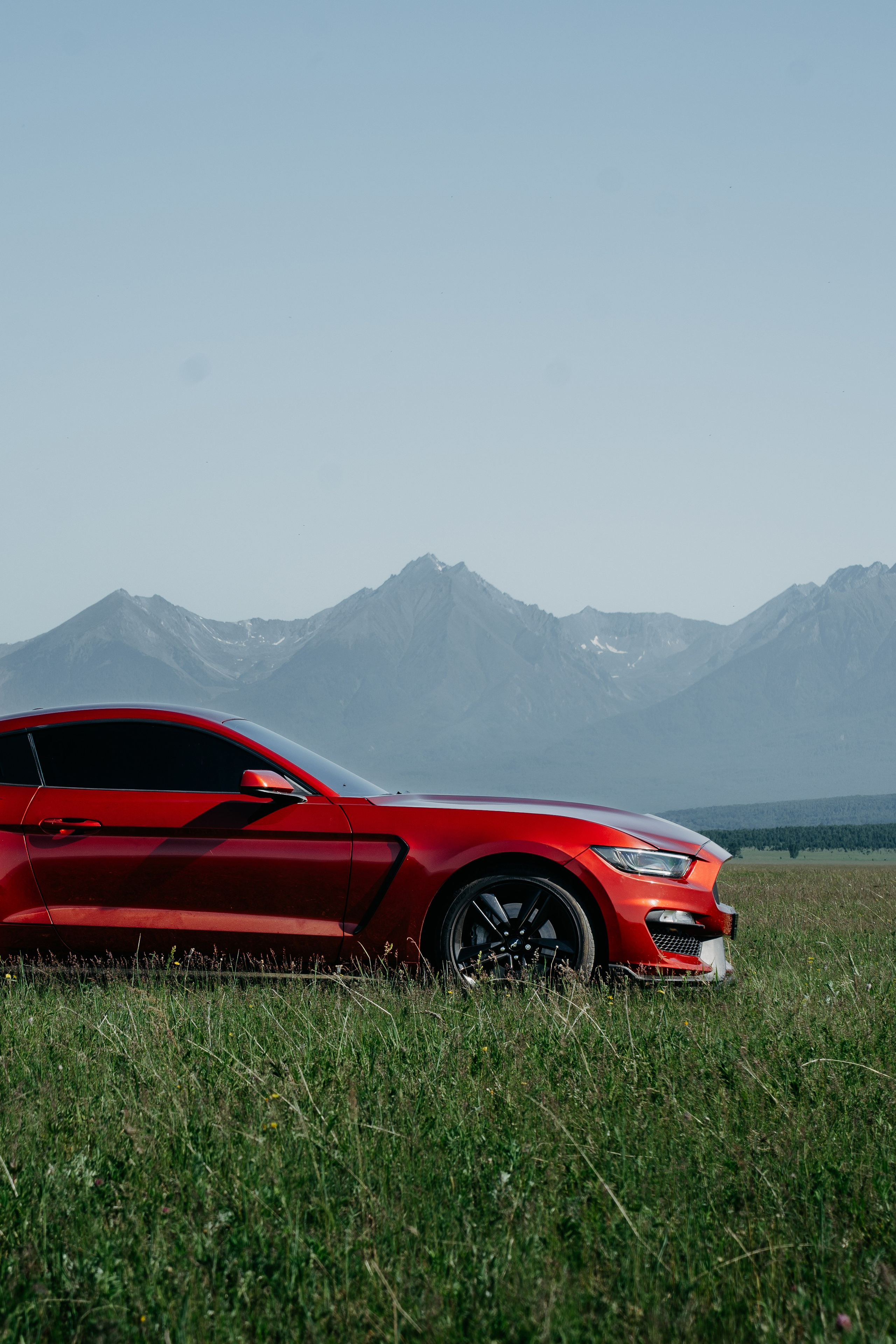 Ford Mustang. Фотограф, видеограф и пилот дрона на Байкале