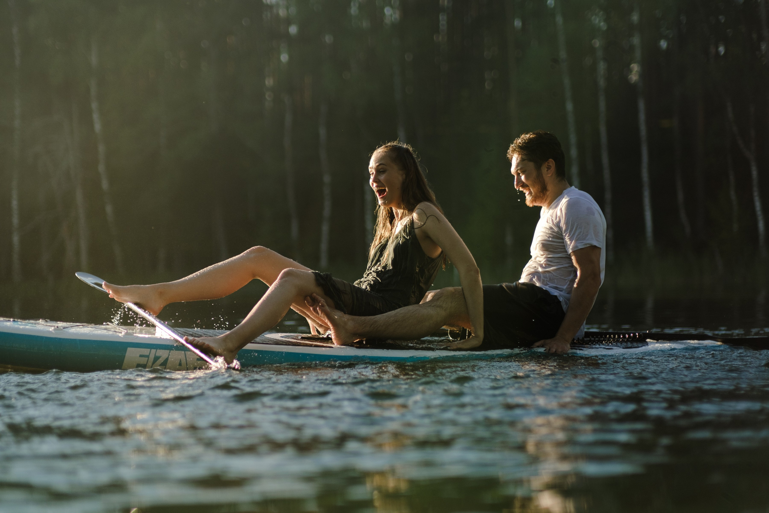 Петя и Лина, на сапах. Интерьерный фотограф и видеограф в Санкт-Петербурге Вадим Балбашевский